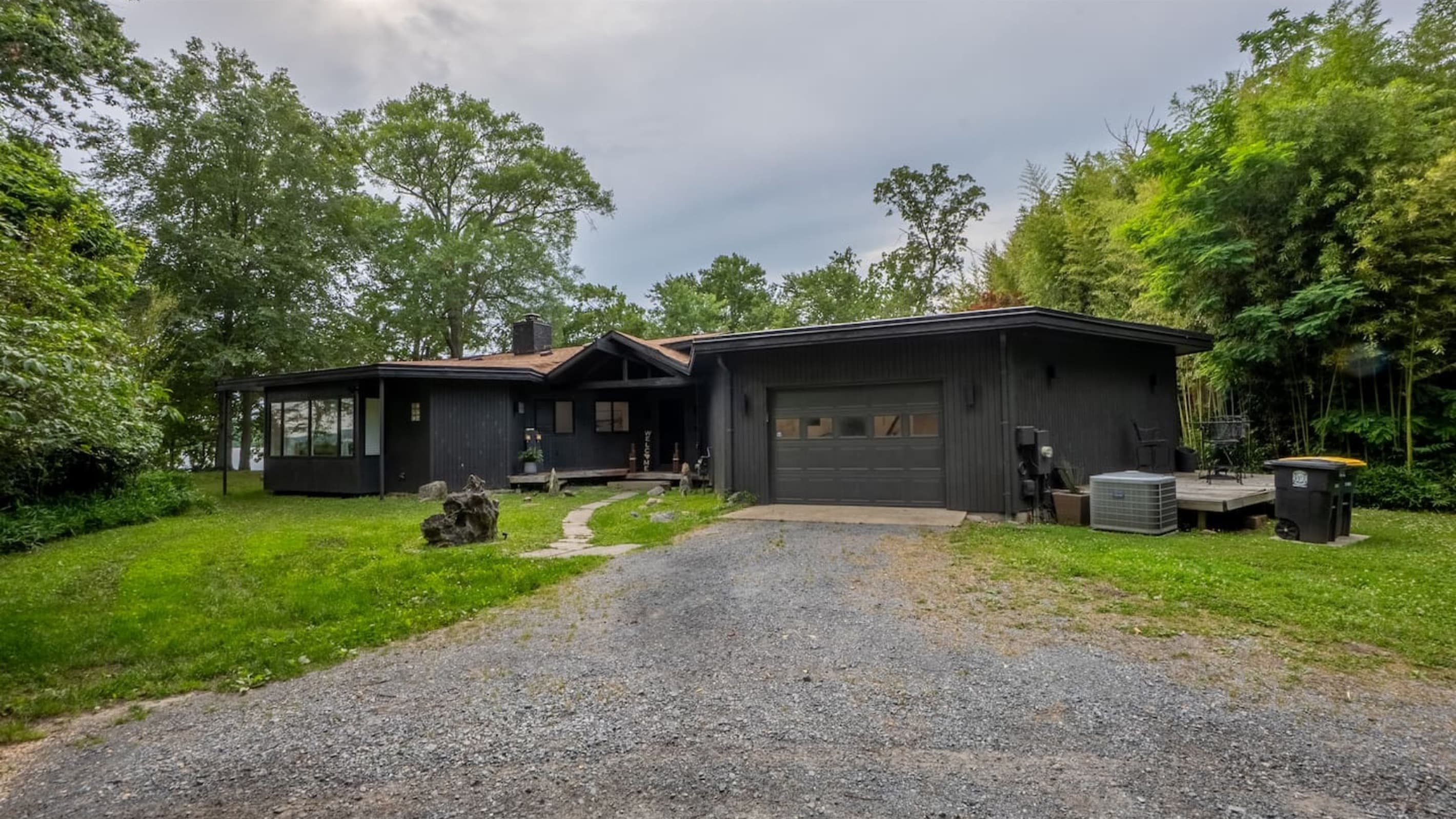 Single-Level Estate — Classic Front Exterior, Minimalist Design, Ample Parking