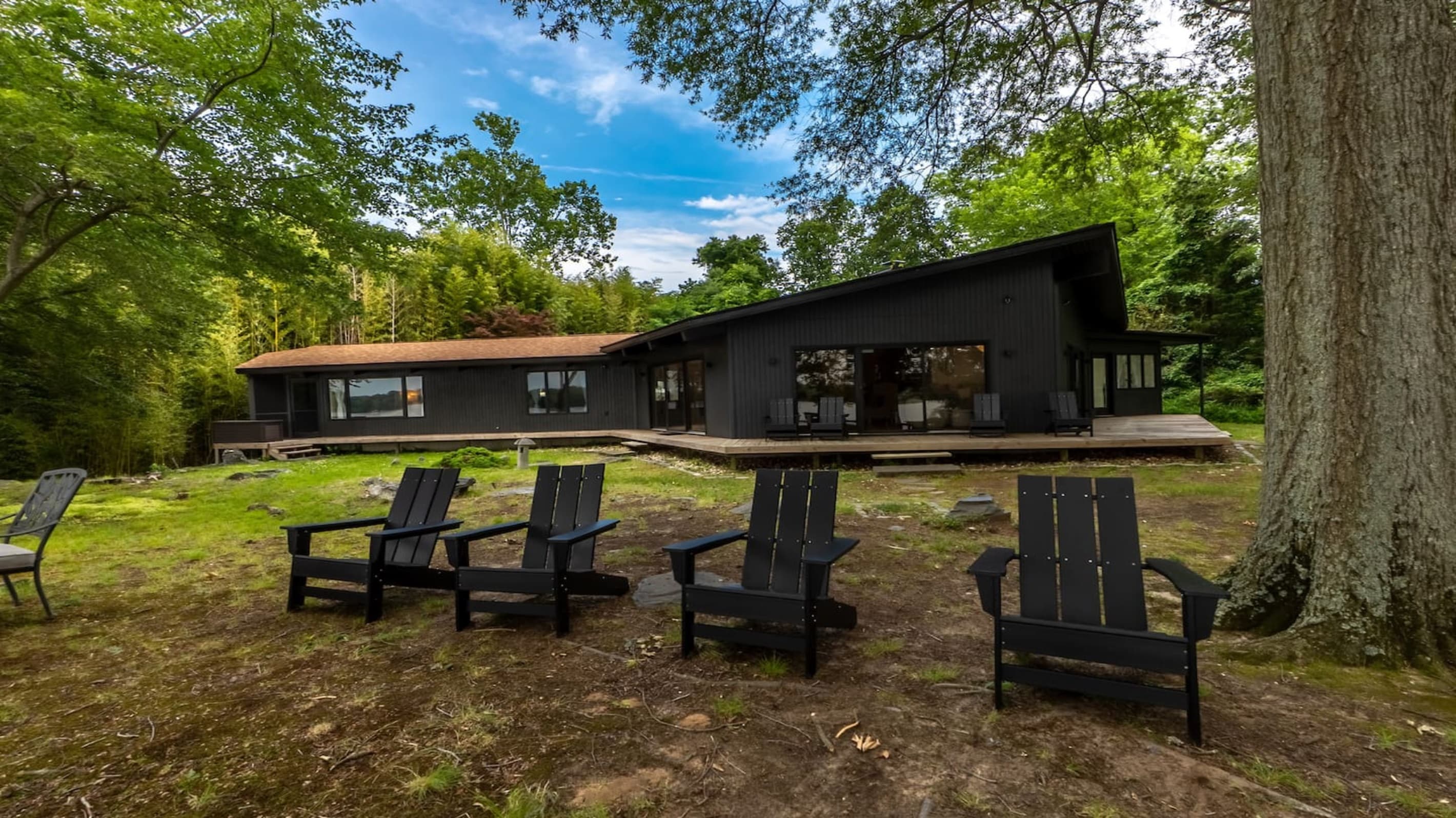 Potomac Riverfront Estate — Haiku River House, Single-Level, Fort Washington MD
