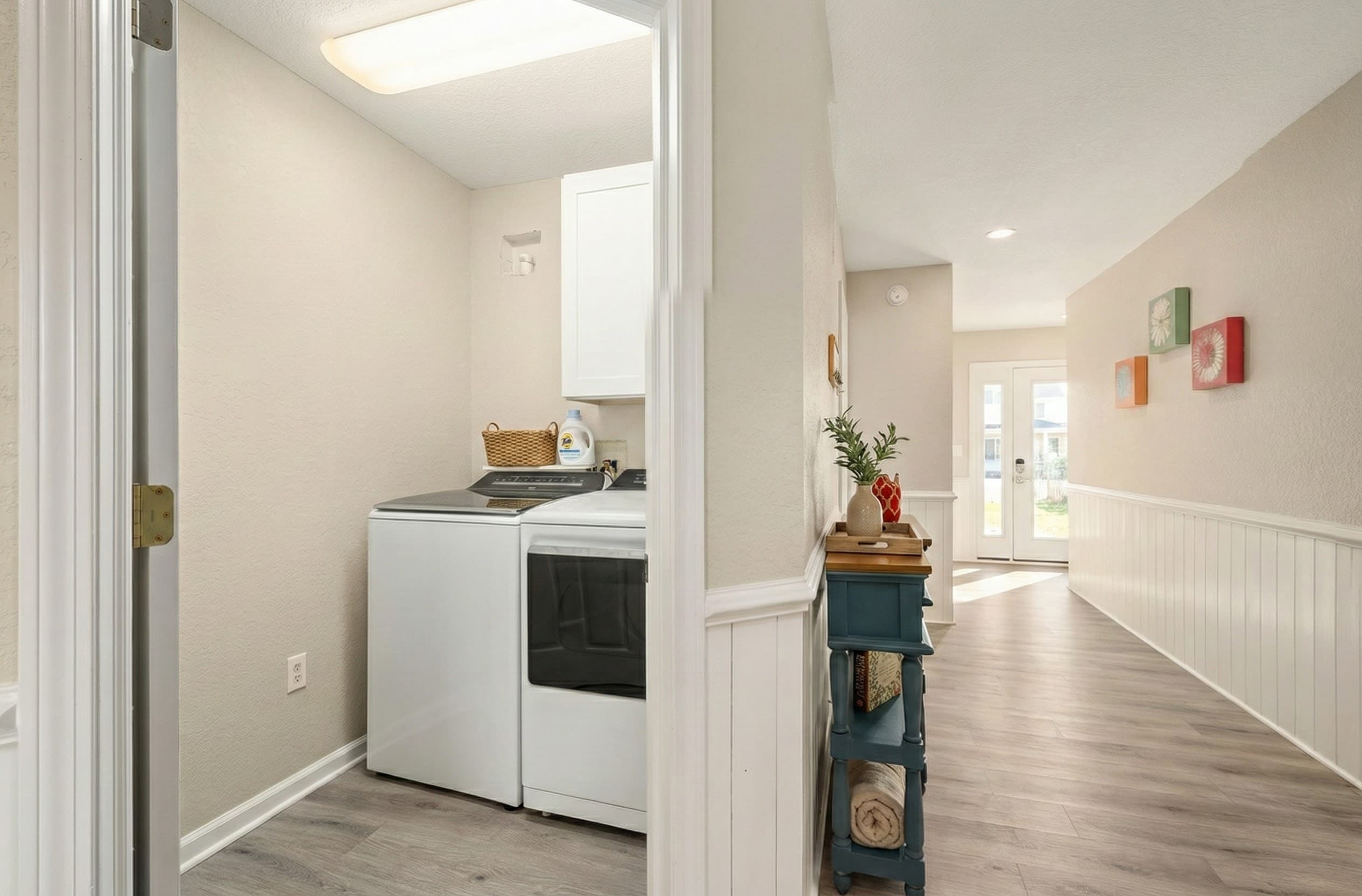 Ground-Level Bunk Room with 55" Smart TV — Fun & Functional for Groups | Harmankaya, Corolla OBX