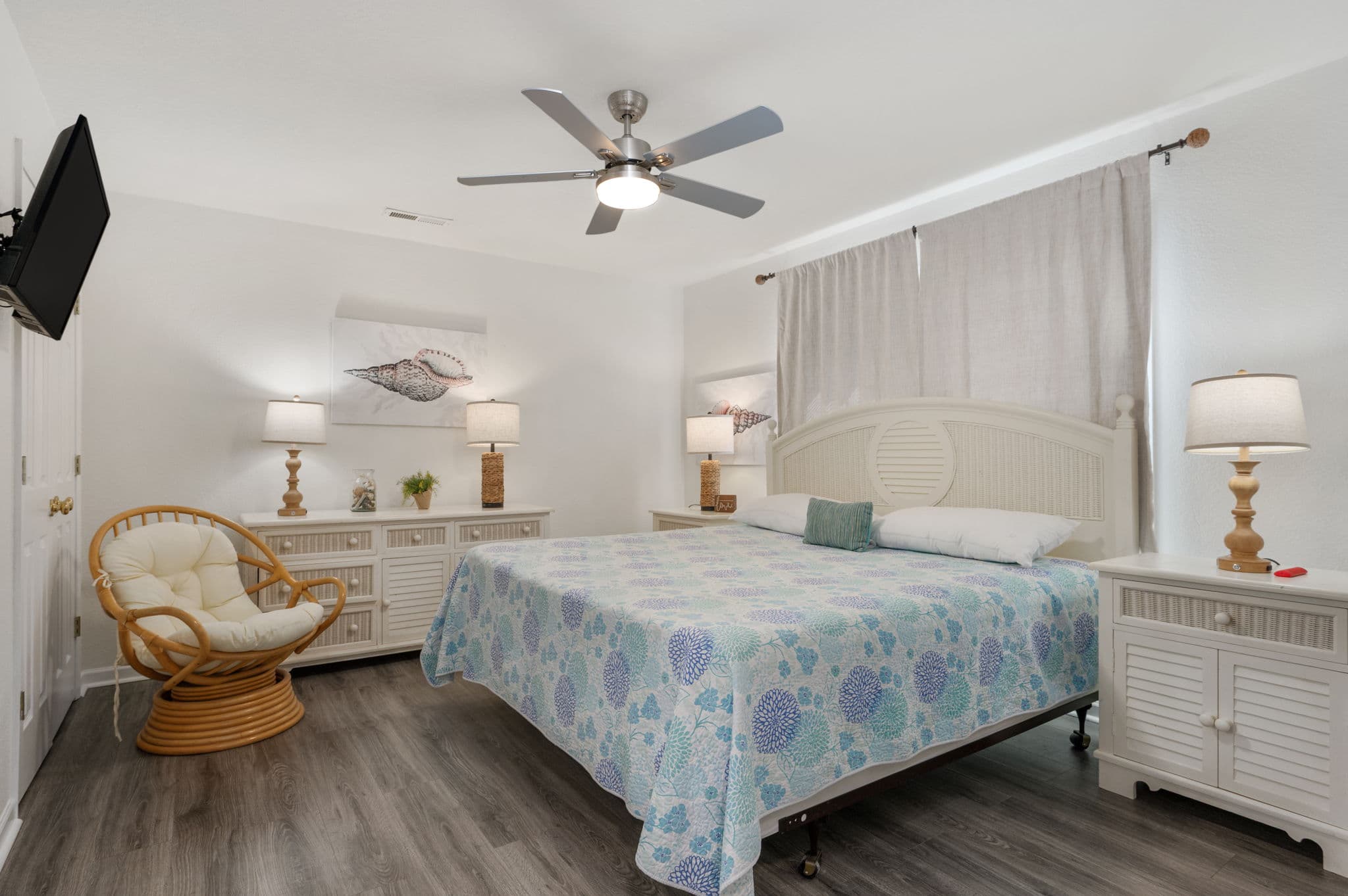 Compass Room (BR2) — Mid-Level King Suite with Island Accents | Coastline Haven, Nags Head OBX