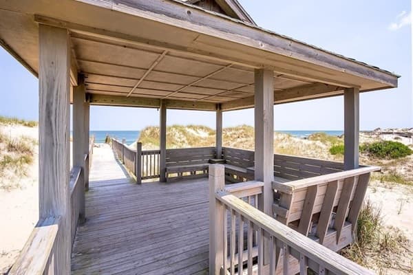 Mark Twain Shaded Cabana — Oceanfront Escape with Sea Soundtrack | Event-Ready Estate | Corolla 4x4, OBX