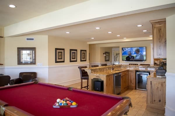 Mark Twain Bathroom — Spacious with Natural Light | Ensuite for Event Guests | Corolla 4x4, OBX