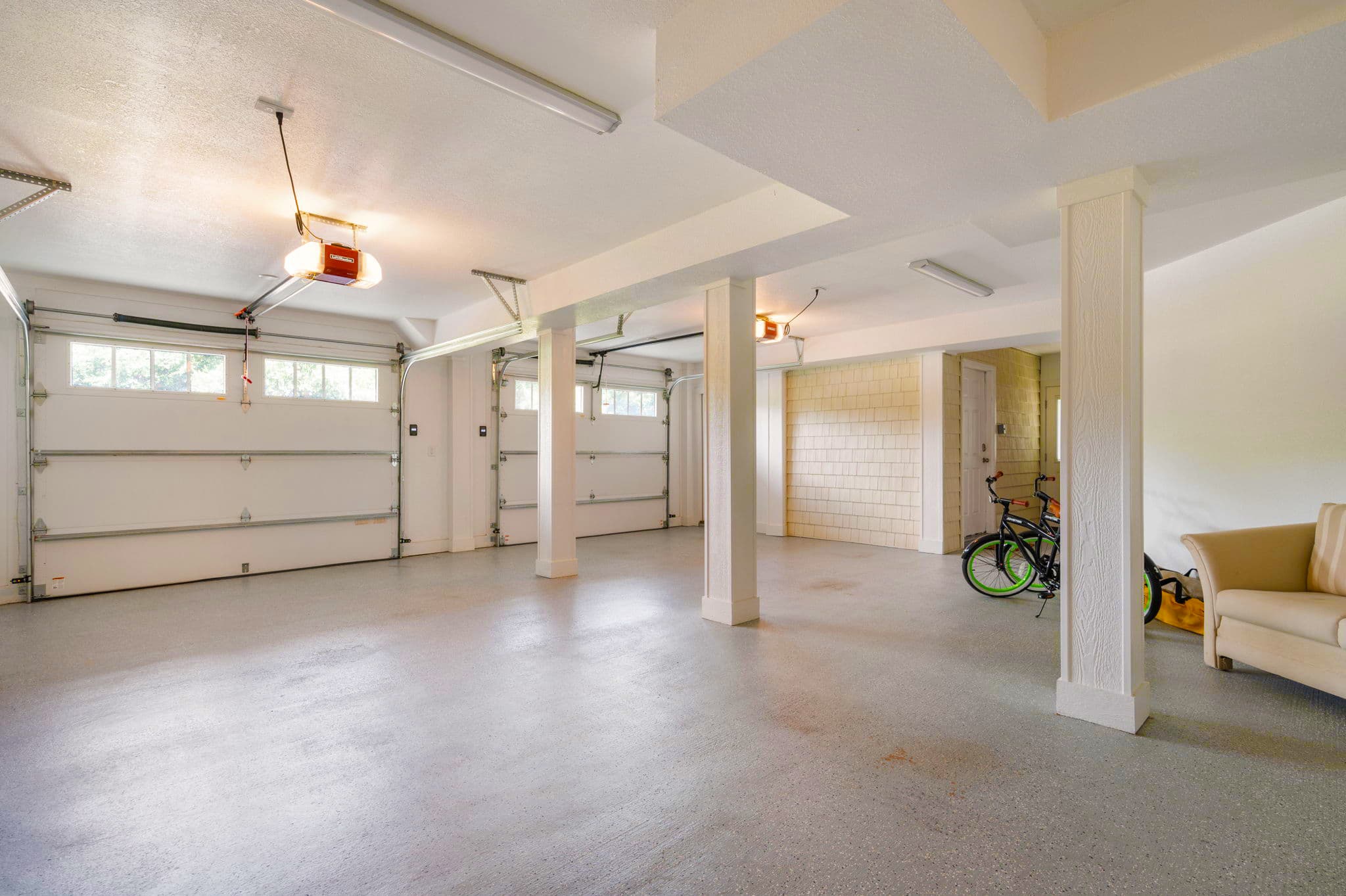 Spacious Garage — Room for Beach Gear, Bikes & Storage | Soundside Pearl, Duck Outer Banks