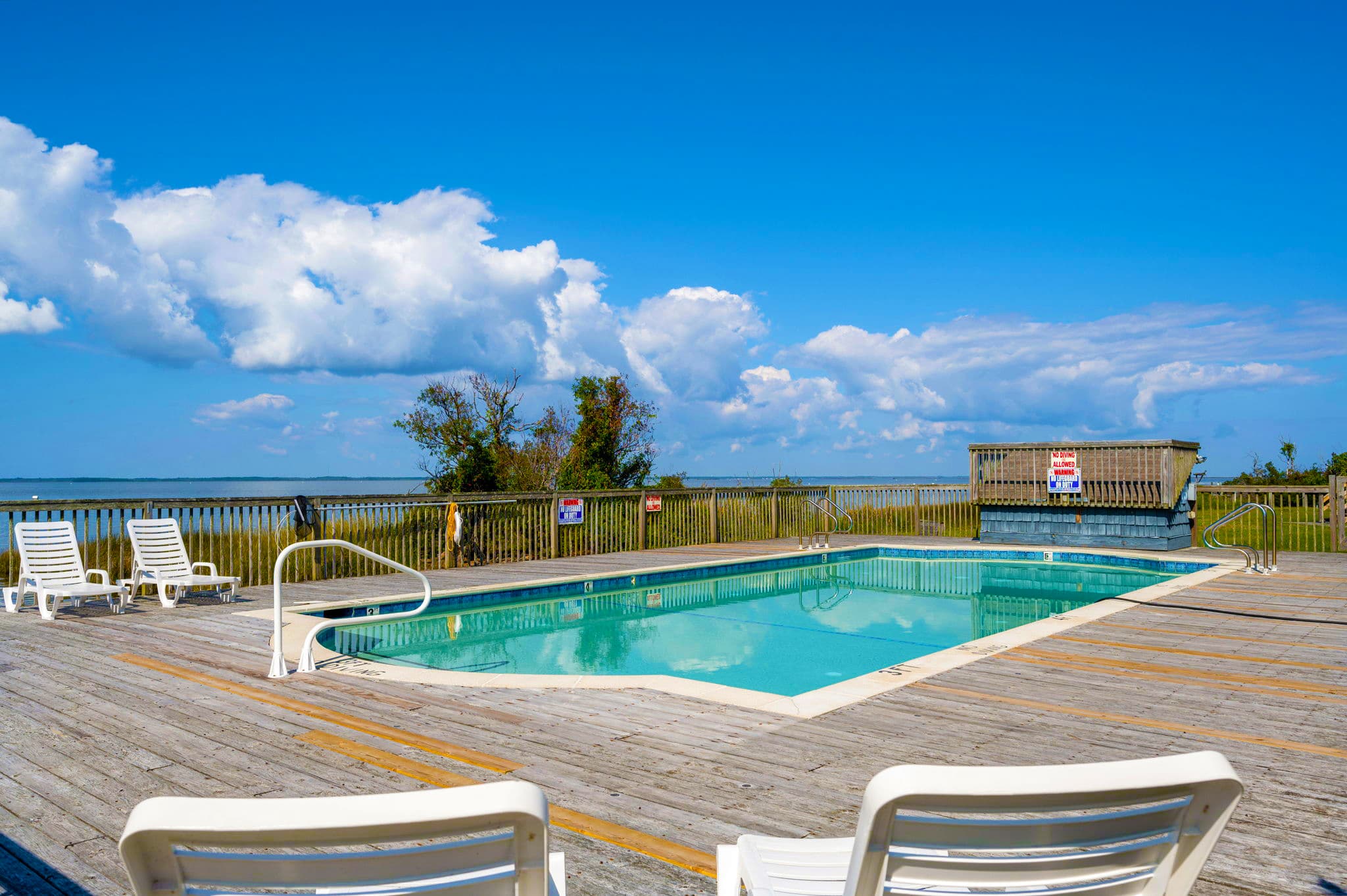 Port Trinitie Community Pool — Refreshing Soundfront Pool Exclusive to Guests | Duck, Outer Banks
