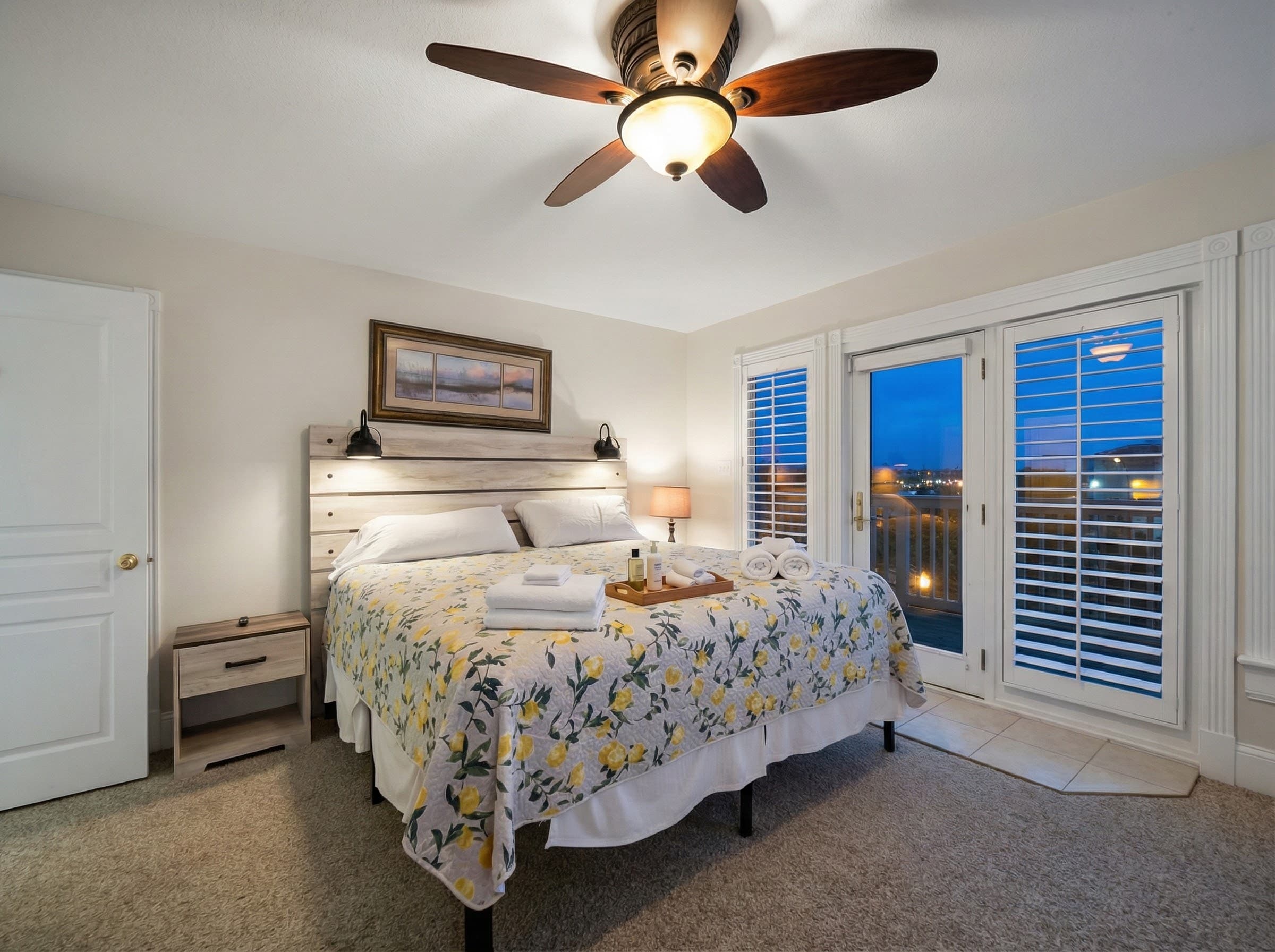 Bedroom 11 — Charming Bedroom with Ceiling Fan & Natural Light | The Hemingway Sleeps 32, Perfect for Group Vacations, Outer Banks