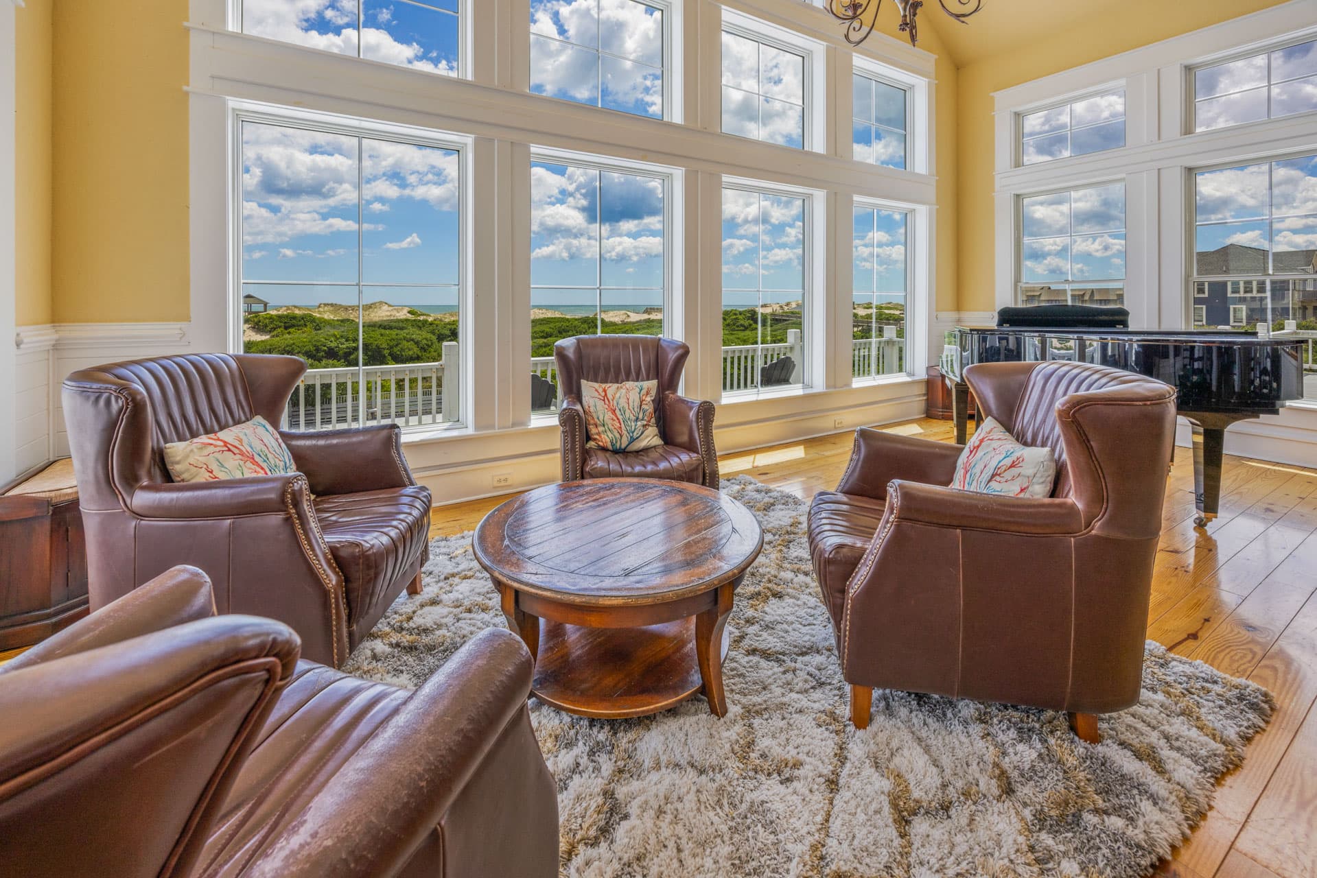 Gathering Space — Ocean-View Living Room at Mark Twain Estate, Comfortable Seating for Group Gatherings OBX