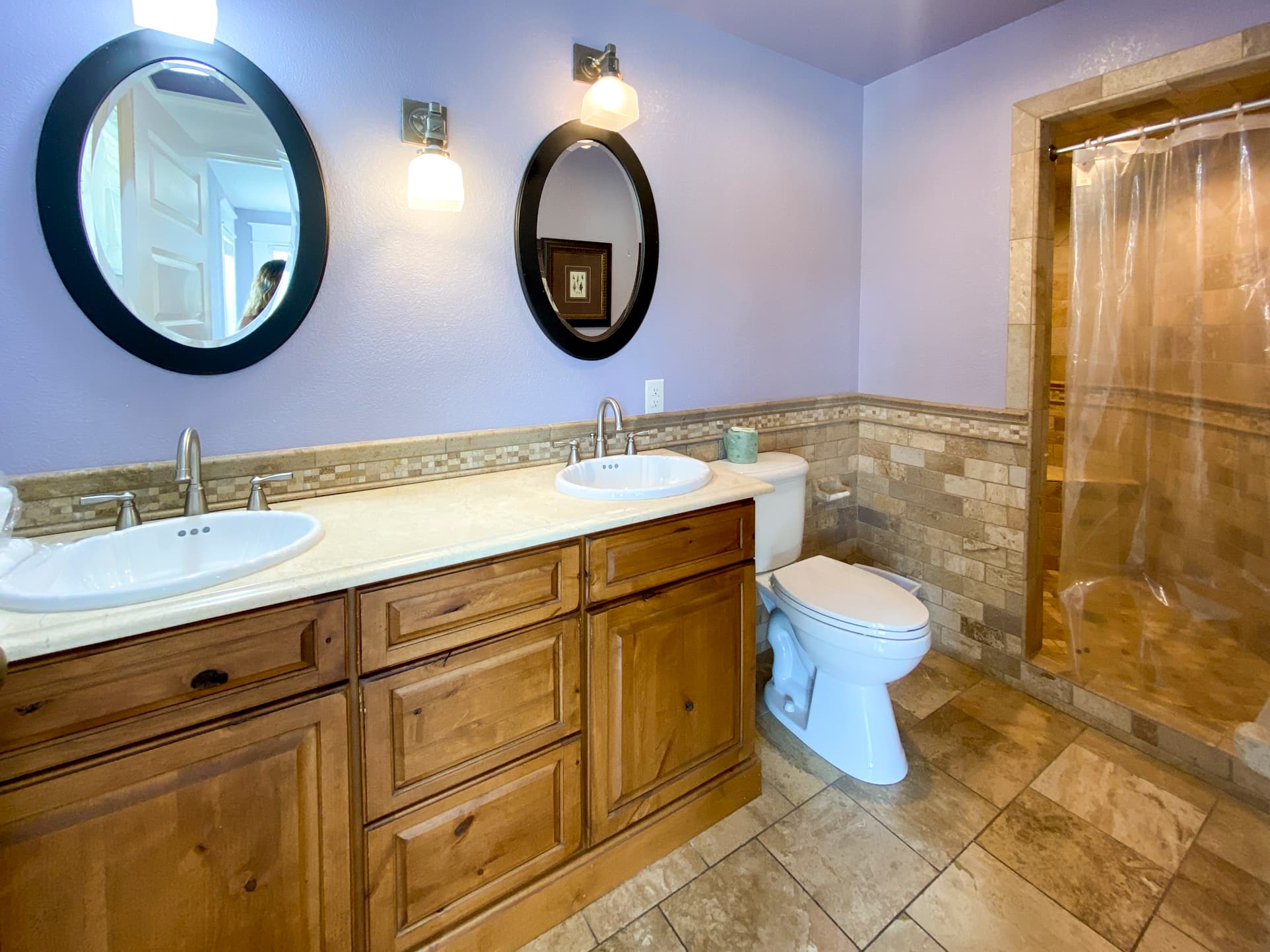 Private Estate — Modern Bathroom with Walk-In Shower at Mark Twain Estate, Event-Ready Guest Accommodations Throughout