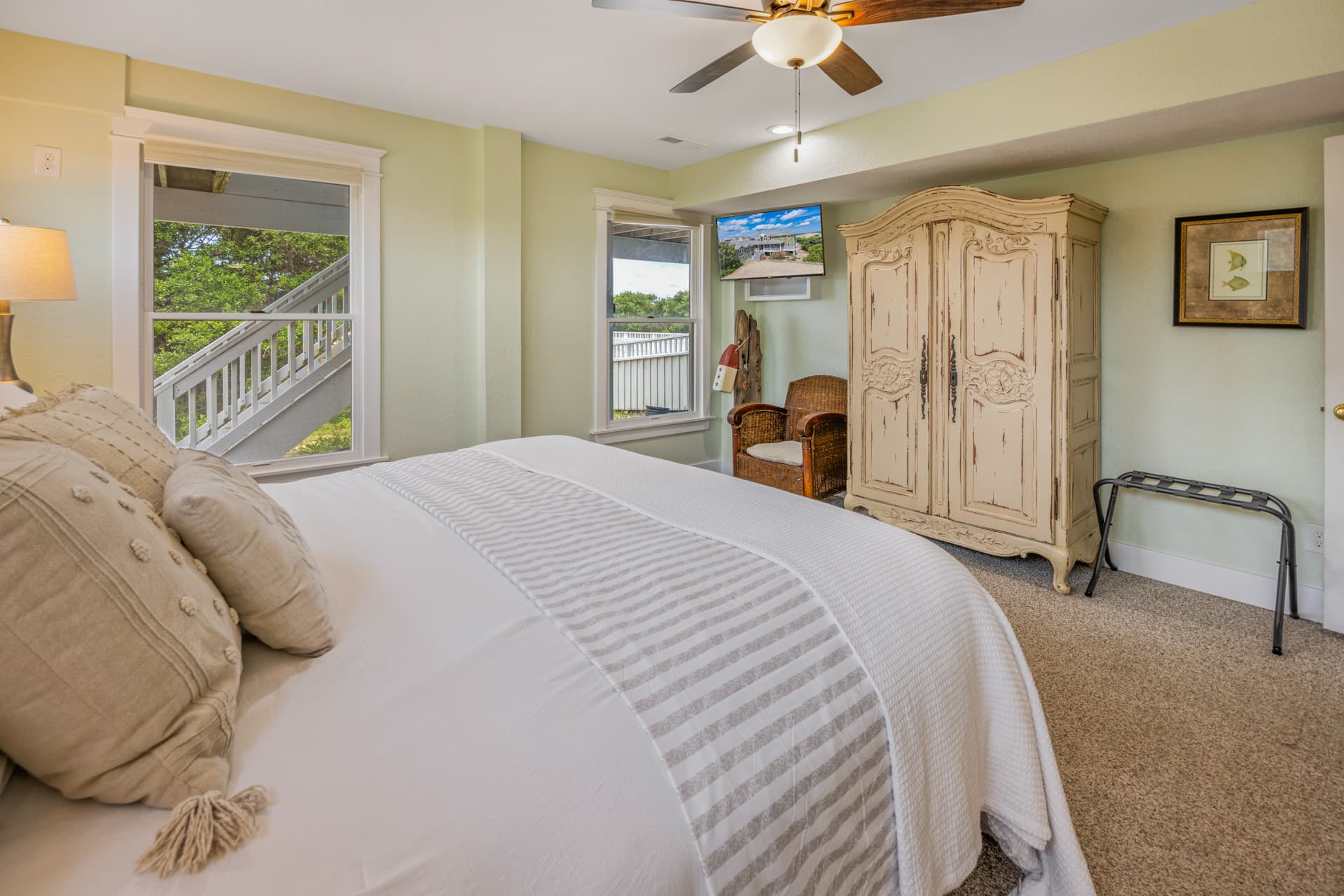 Private Estate — Fitzgerald Estate Bathroom with Walk-In Shower, Modern Amenities for Event Guest Comfort