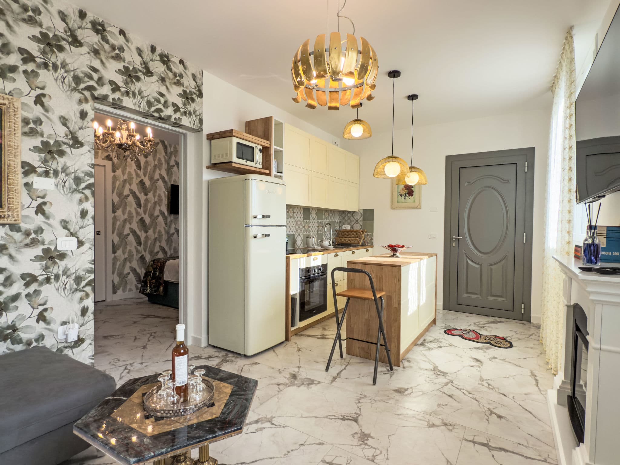 Kitchen / Dining Room