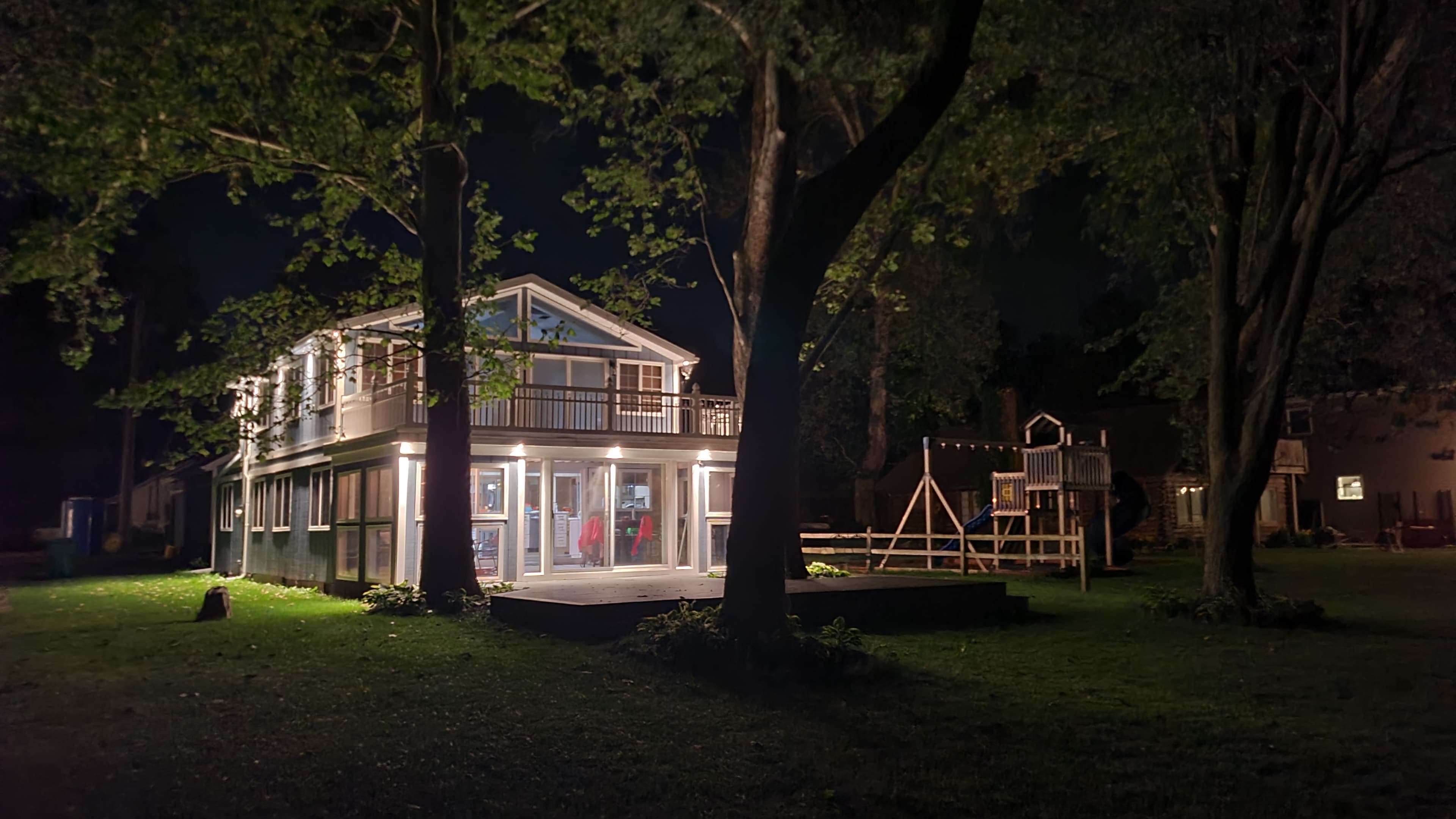 NIGHT SIDE HOUSE