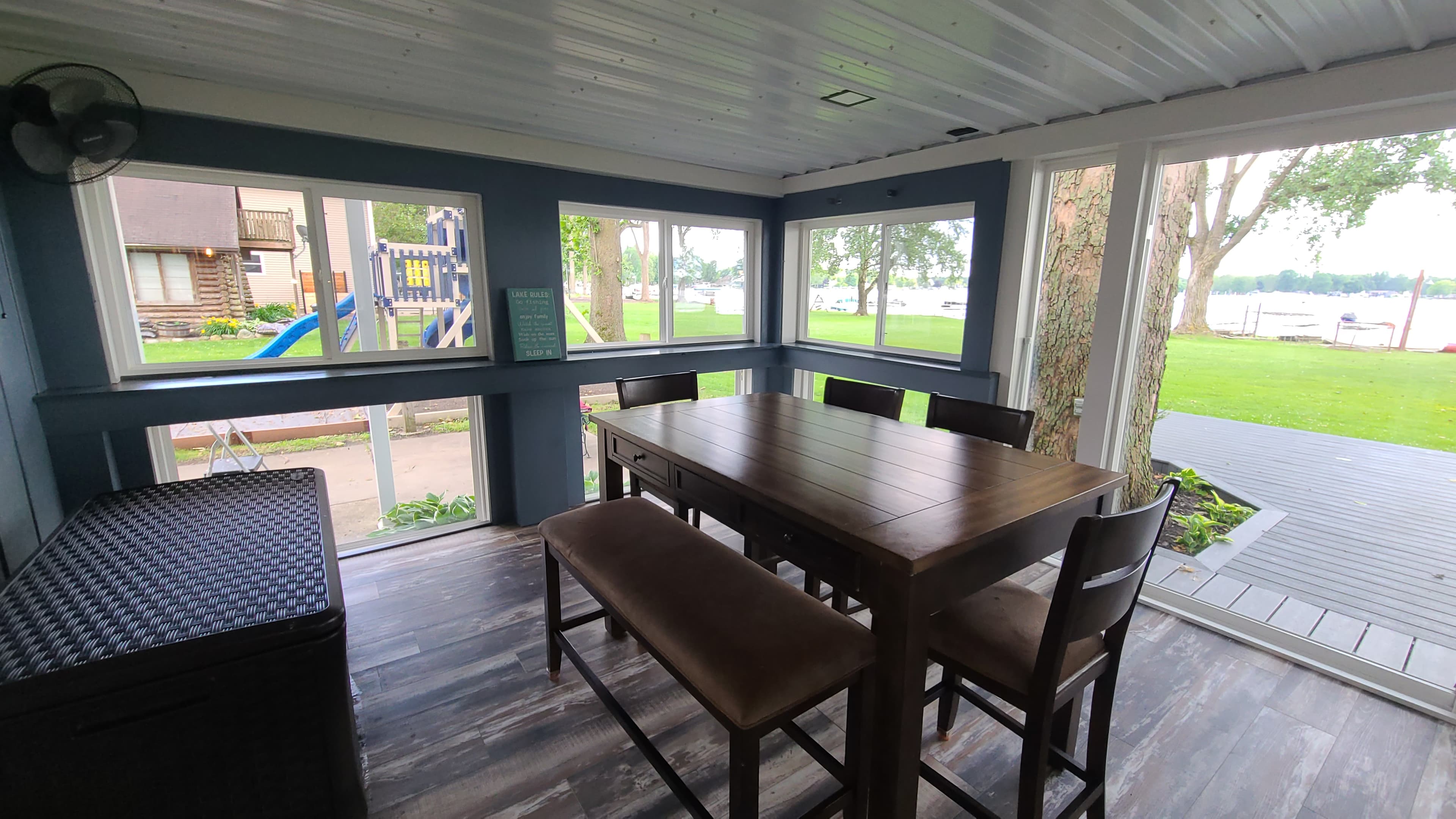 6 PERSON TABLE INDOOR PORCH