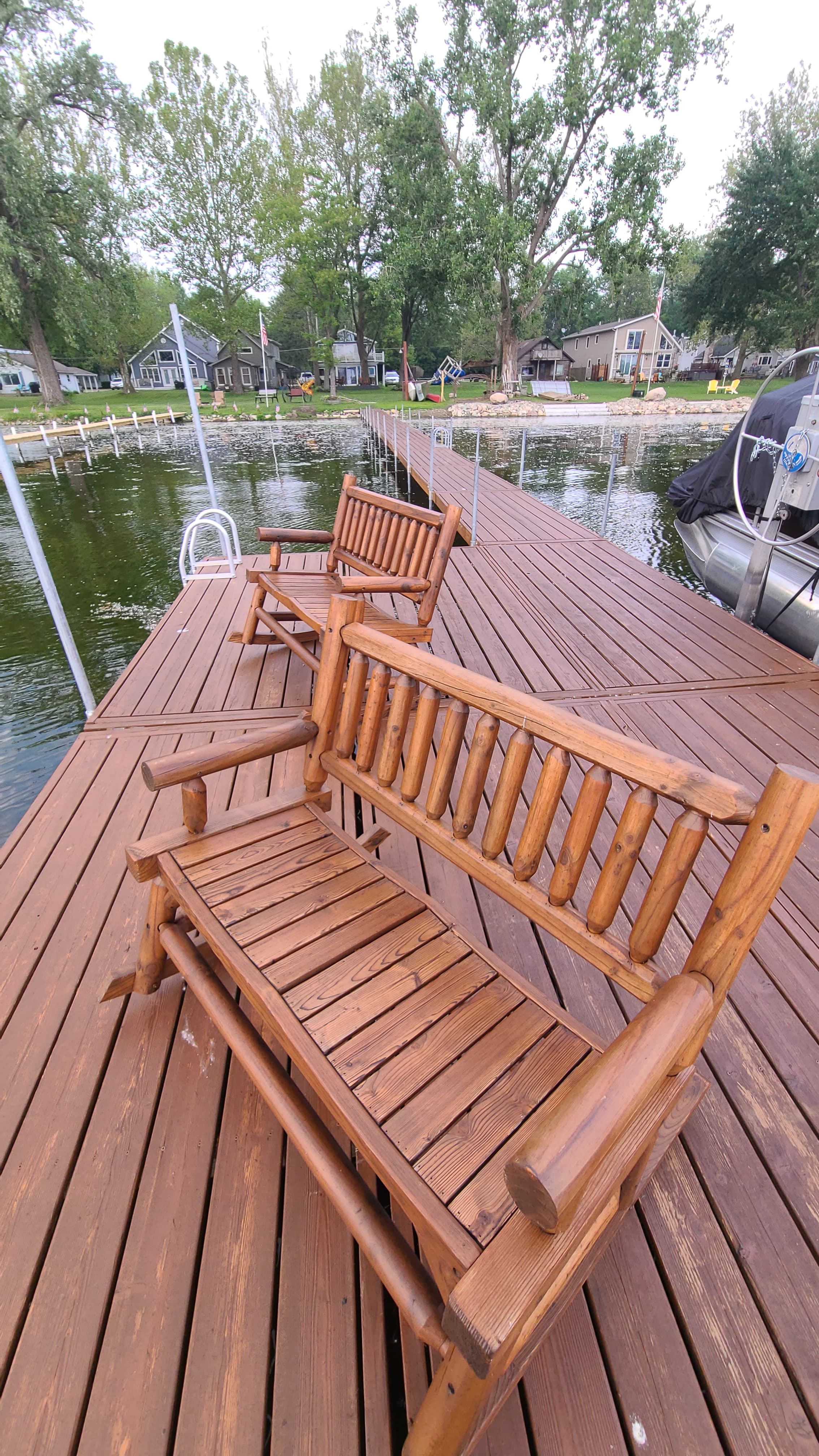 DOCK ROCKERS