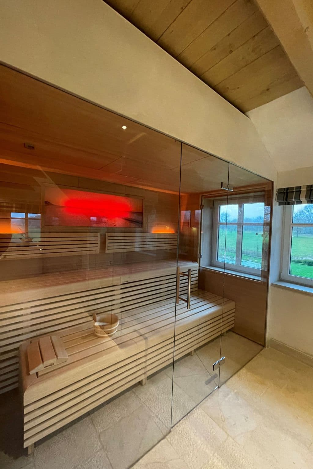 Bathroom / Wellness