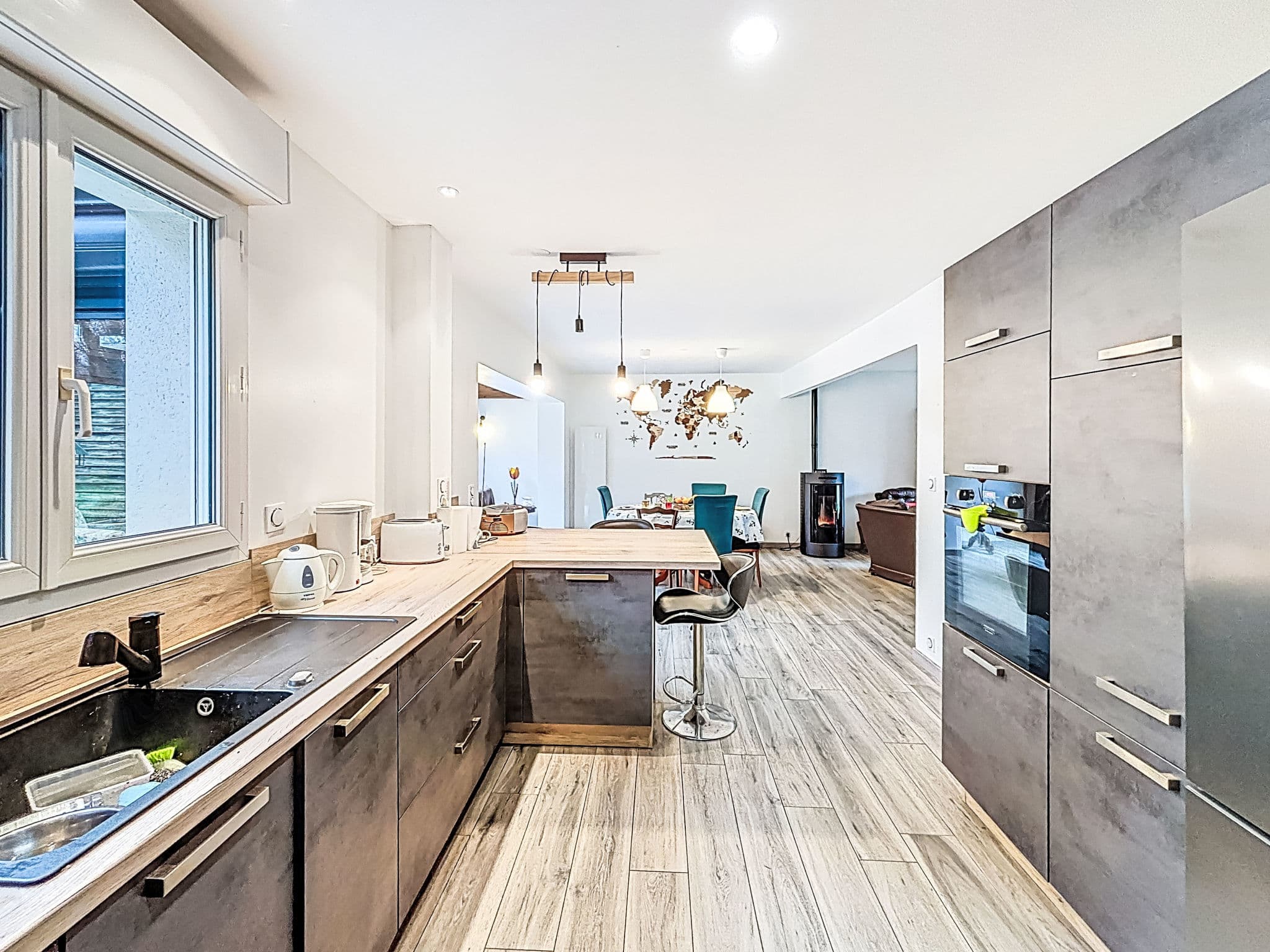 Kitchen / Dining Room