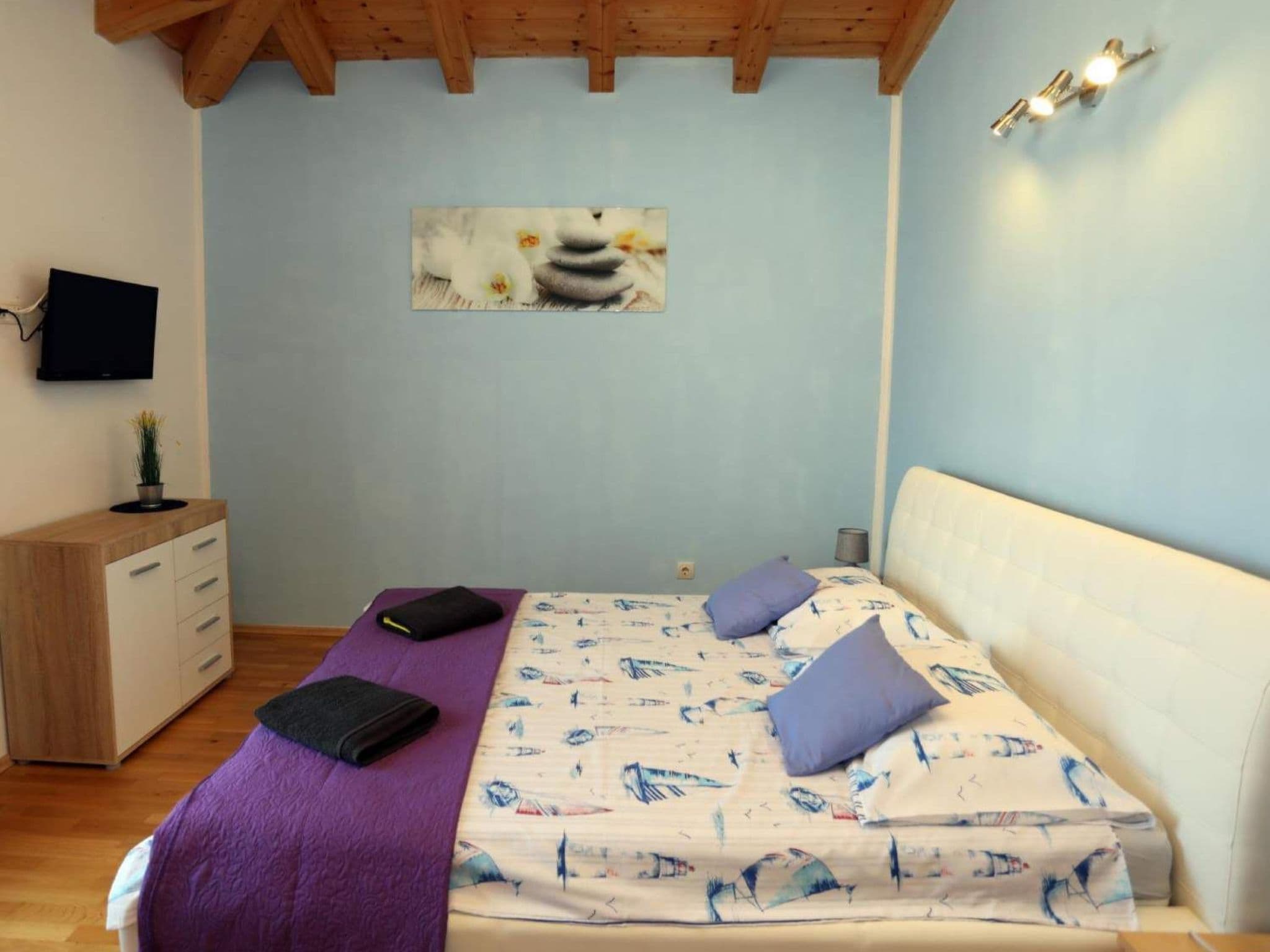Gallery Image 13