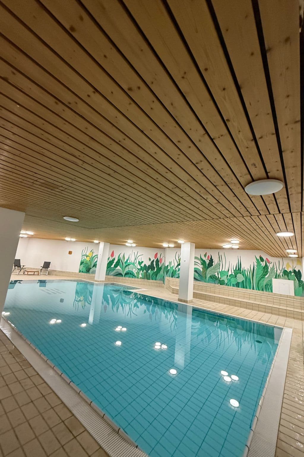 Pool Indoor