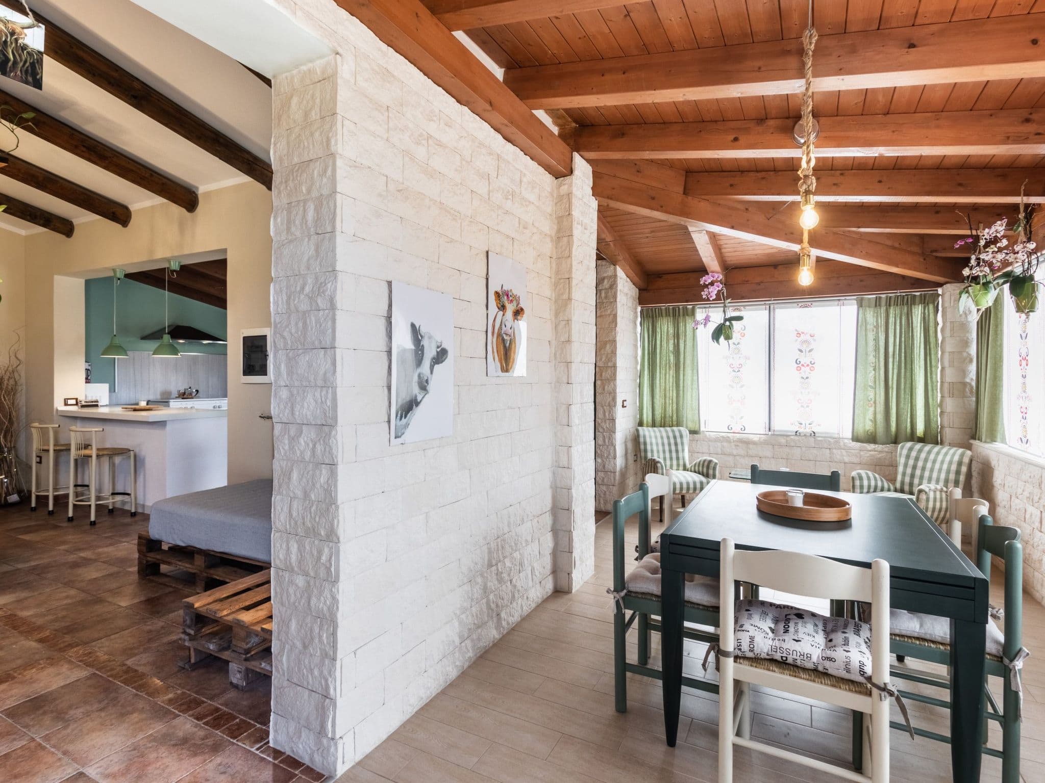 Kitchen / Dining Room