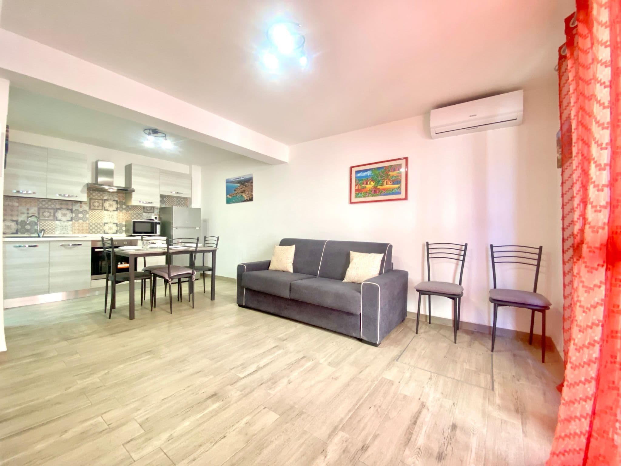 Kitchen / Dining Room