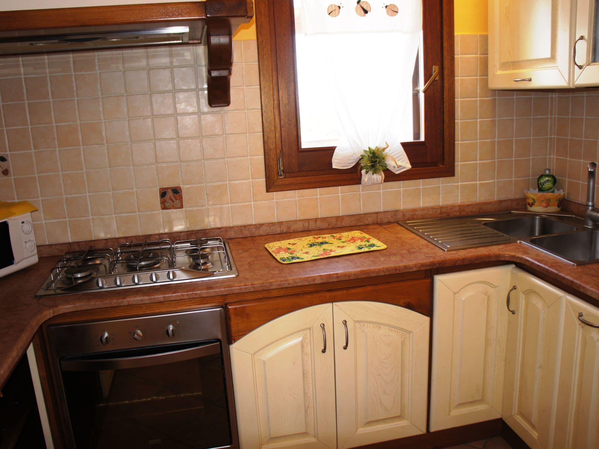 Gallery Image 13