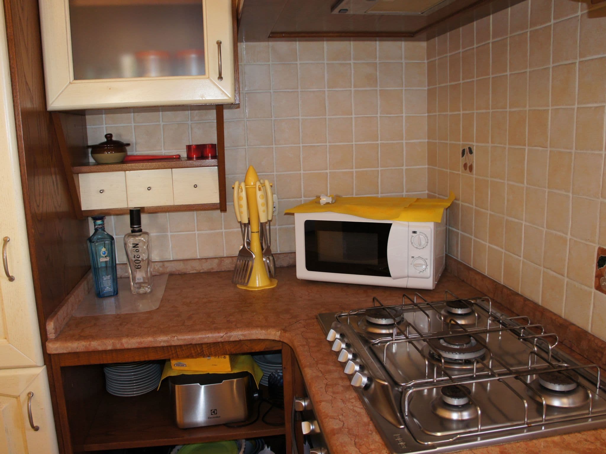 Gallery Image 14