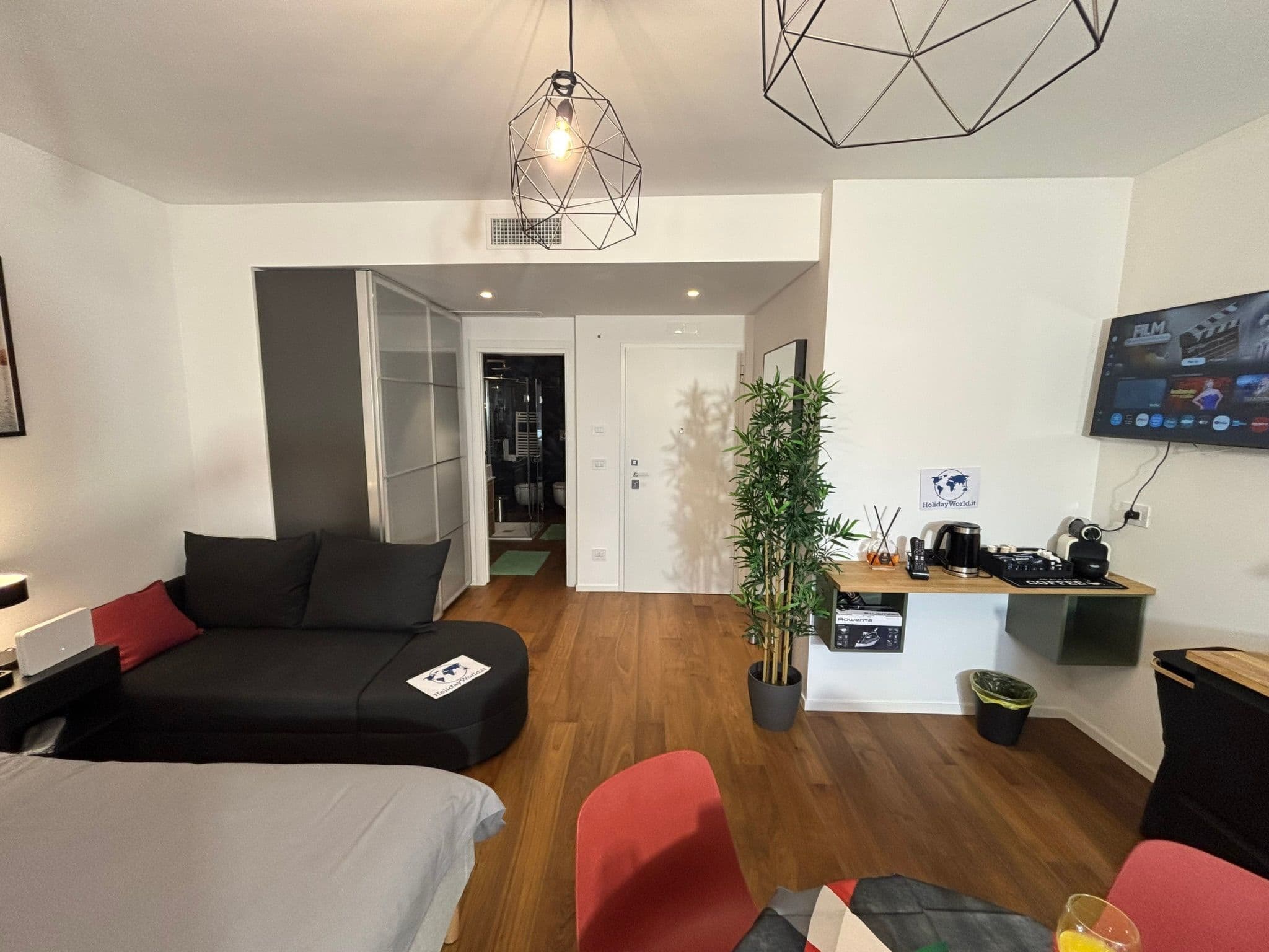 Gallery Image 6