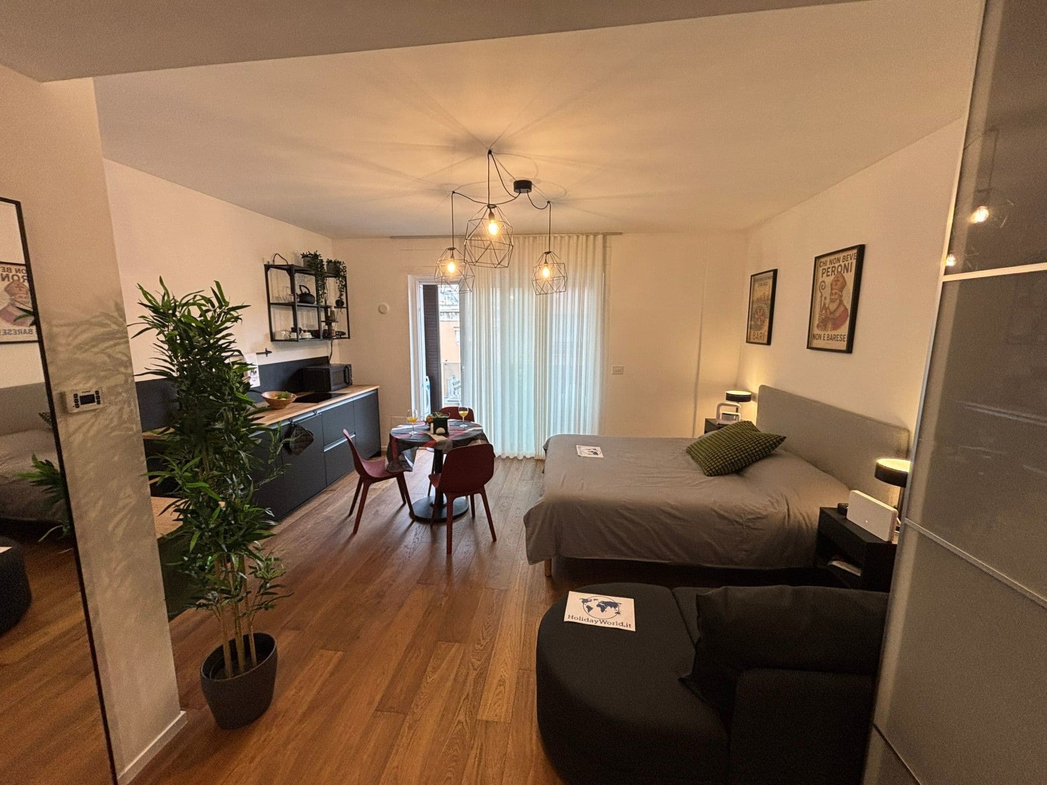 Gallery Image 13