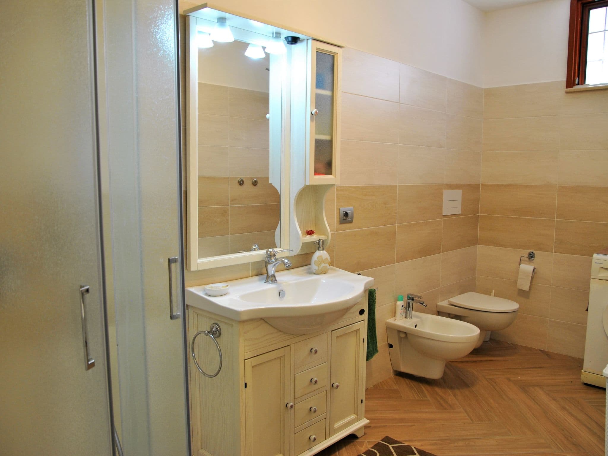 Bathroom / Wellness