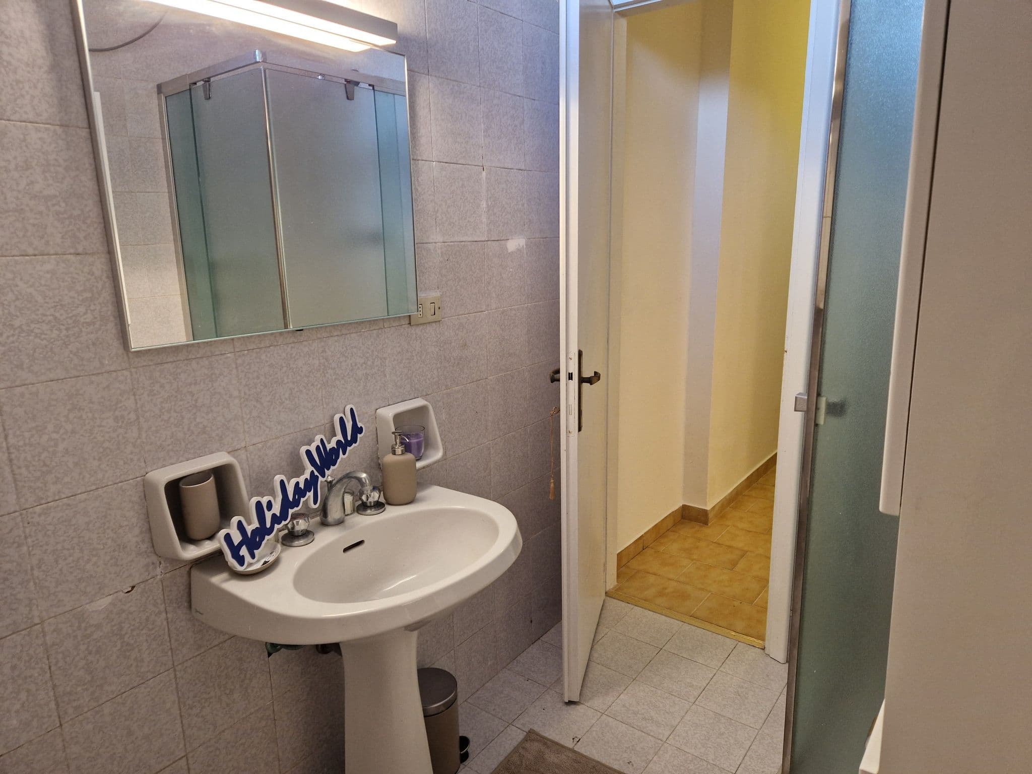 Gallery Image 13