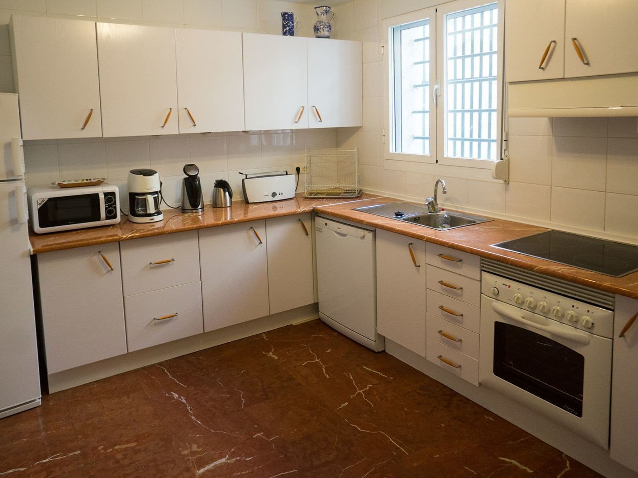 Gallery Image 12