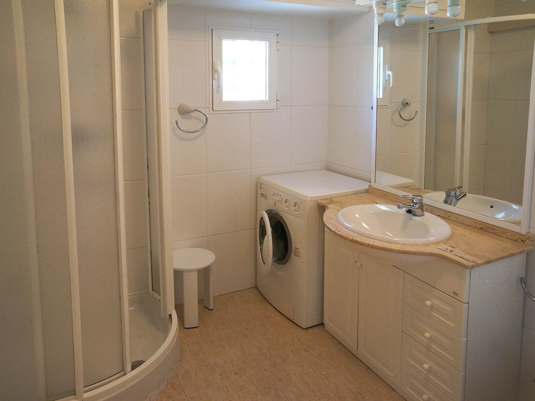 Gallery Image 28