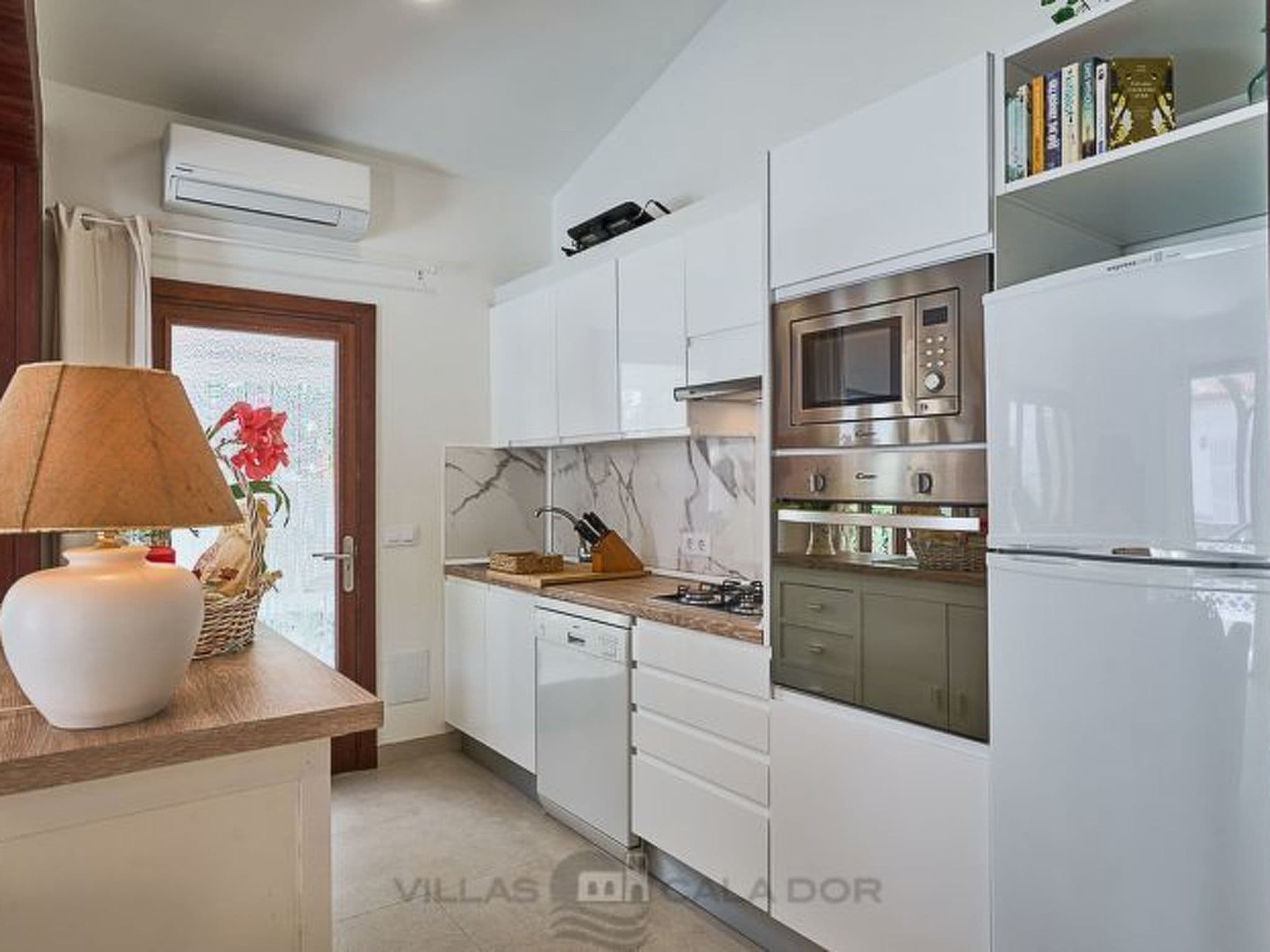 Gallery Image 42