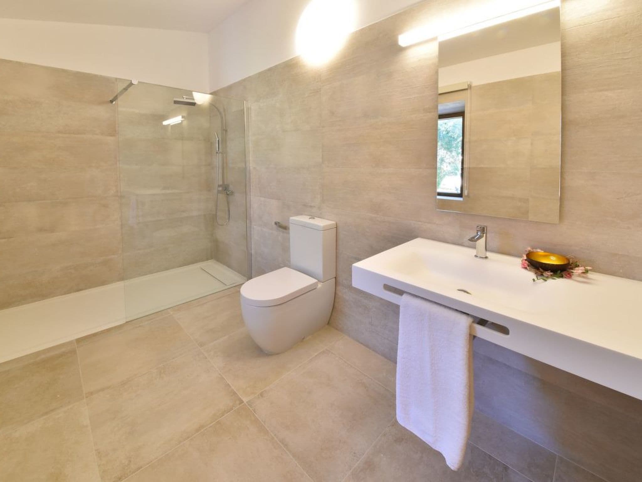 Bathroom / Wellness