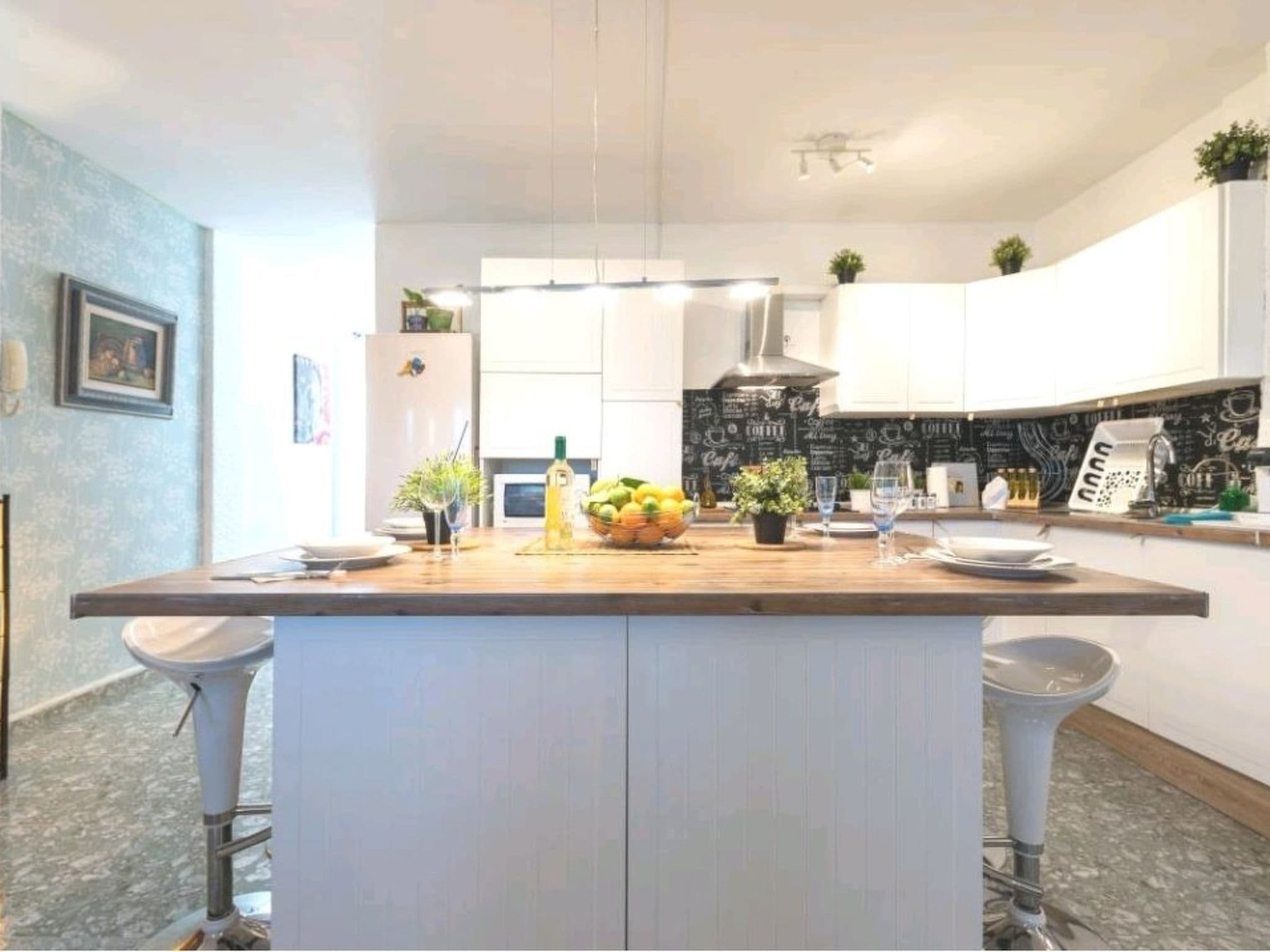Kitchen / Dining Room