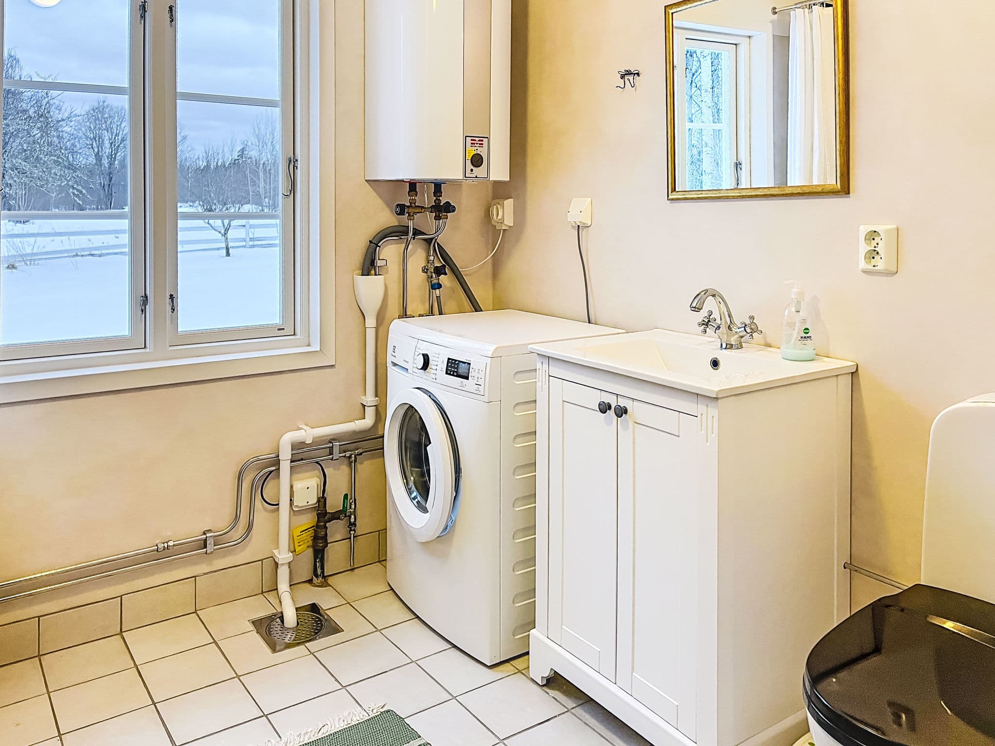 Bathroom / Wellness