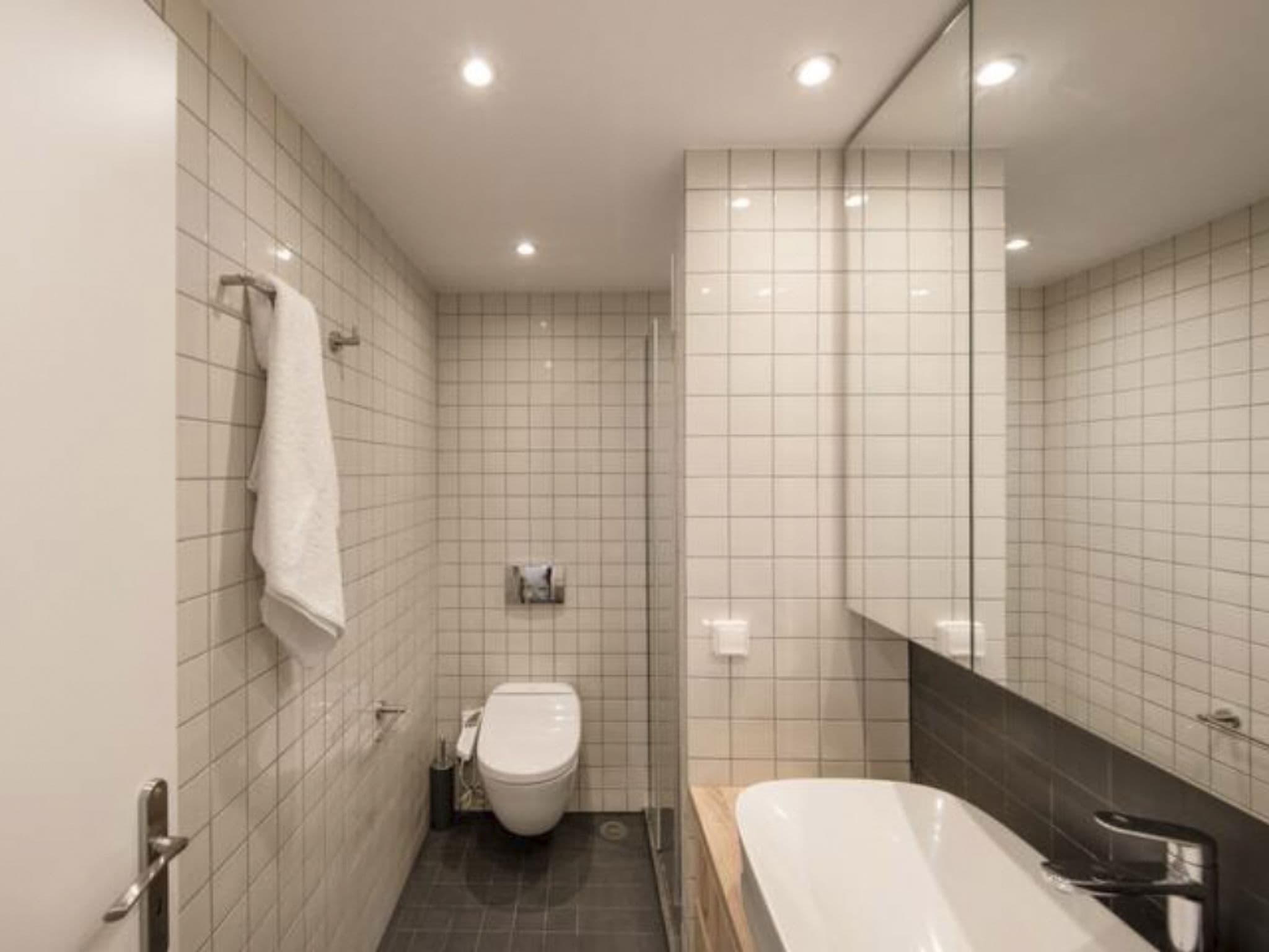 Gallery Image 13
