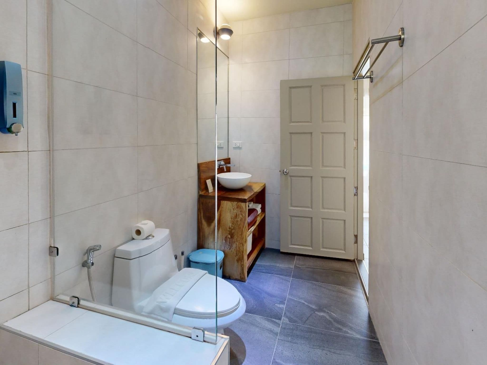Bathroom / Wellness