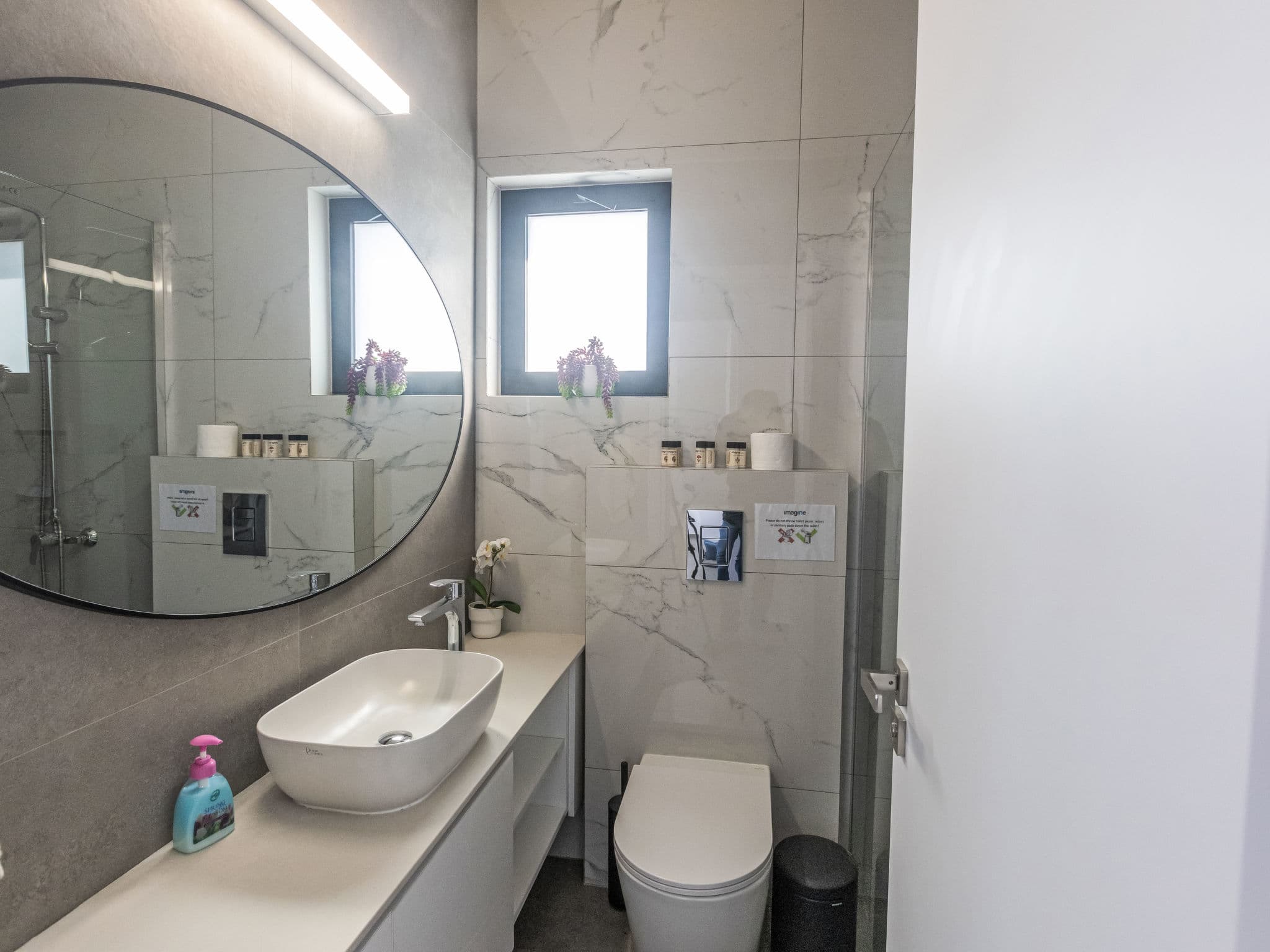 Bathroom / Wellness