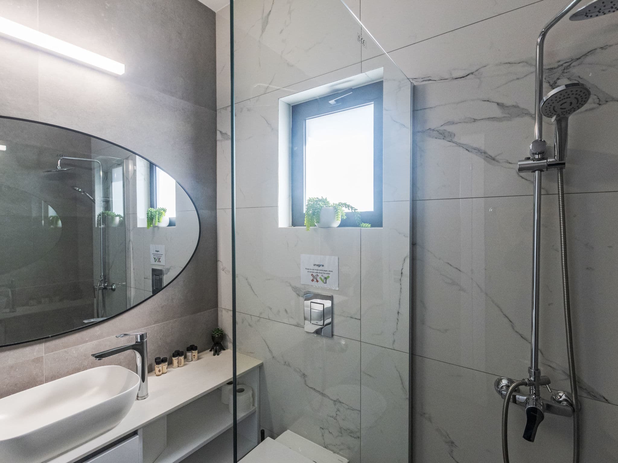 Bathroom / Wellness