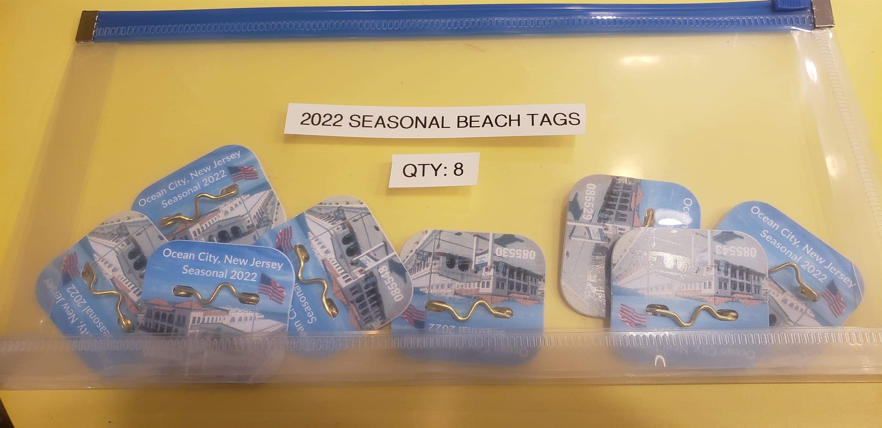 We provide 16 seasonal beach tags for guests to use throughout the season....Valued at $500 so booking with us saves you the cost of having to go get them yourself.