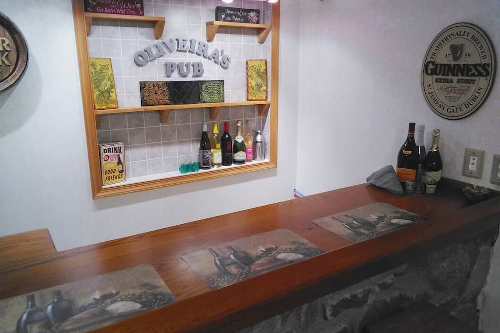 Lovely bar area perfect for entertaining guests especially during the big game! (Liquor not included)