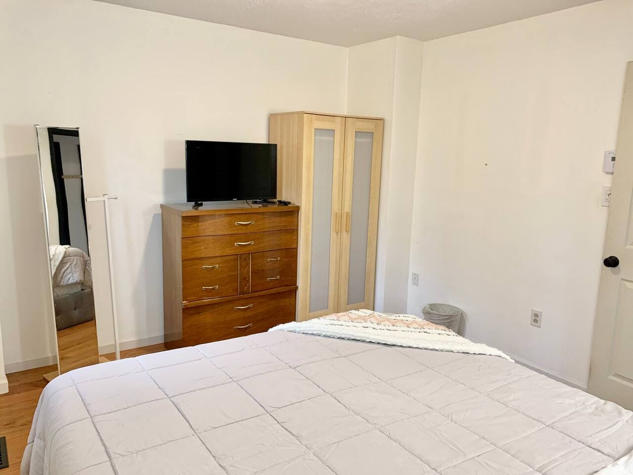 We were not kidding when we said the house has plenty of storage. Bedroom 1 has dressers and a closet. 