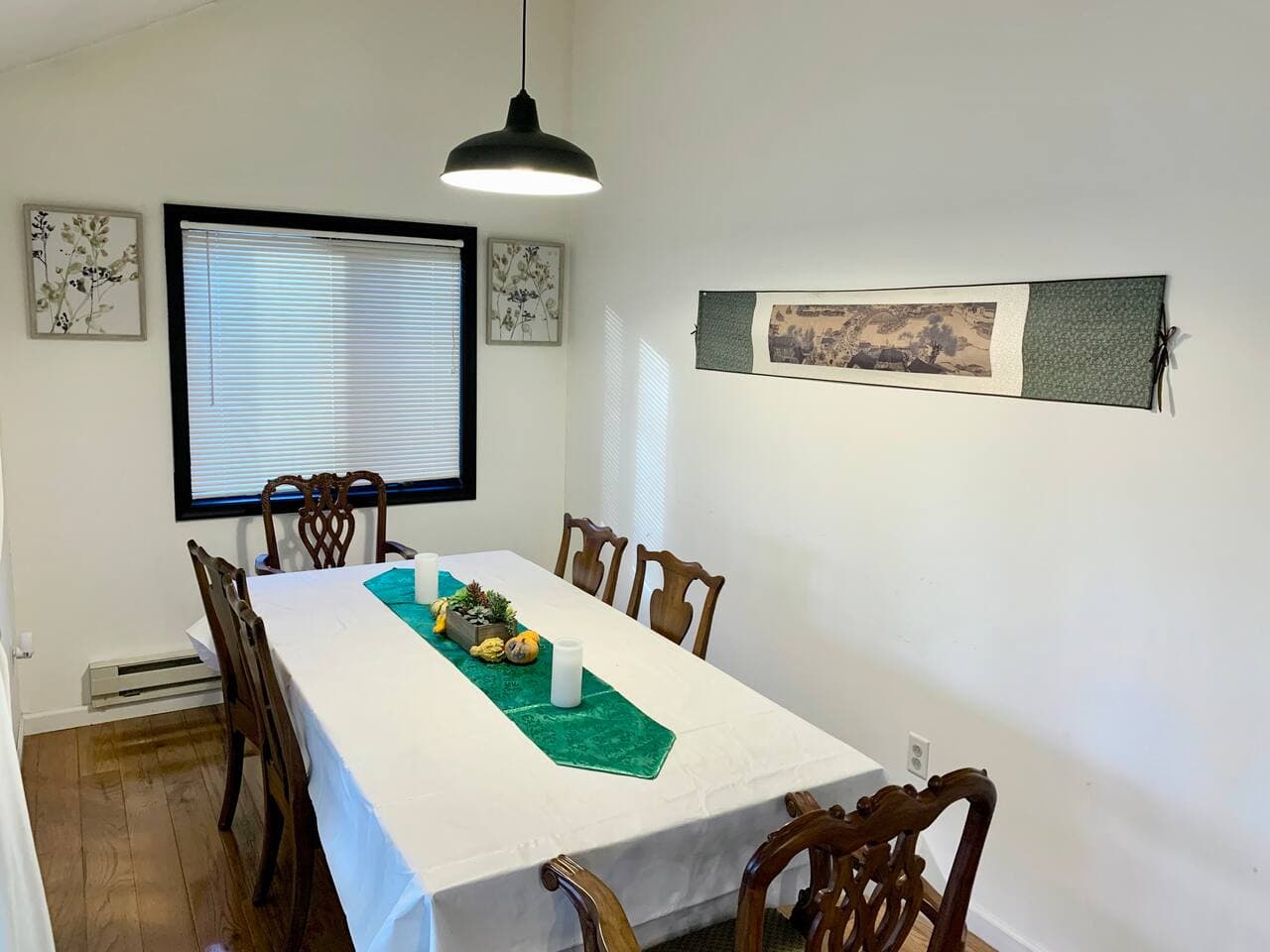 Bring your lovely meal here and share with your friends and families! 