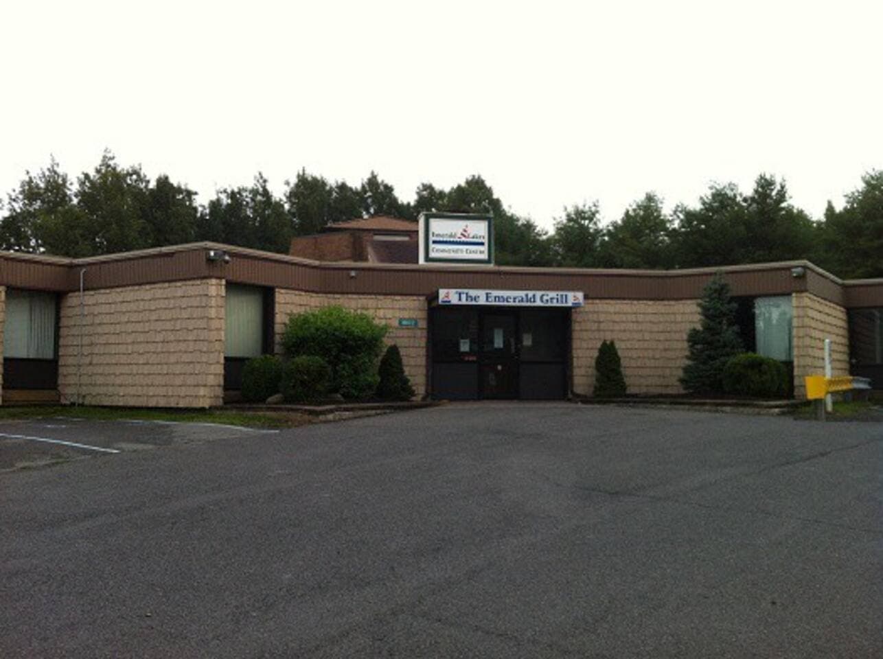 This is the Emerald Grill and the Community Center where the Indoor Pool is located!