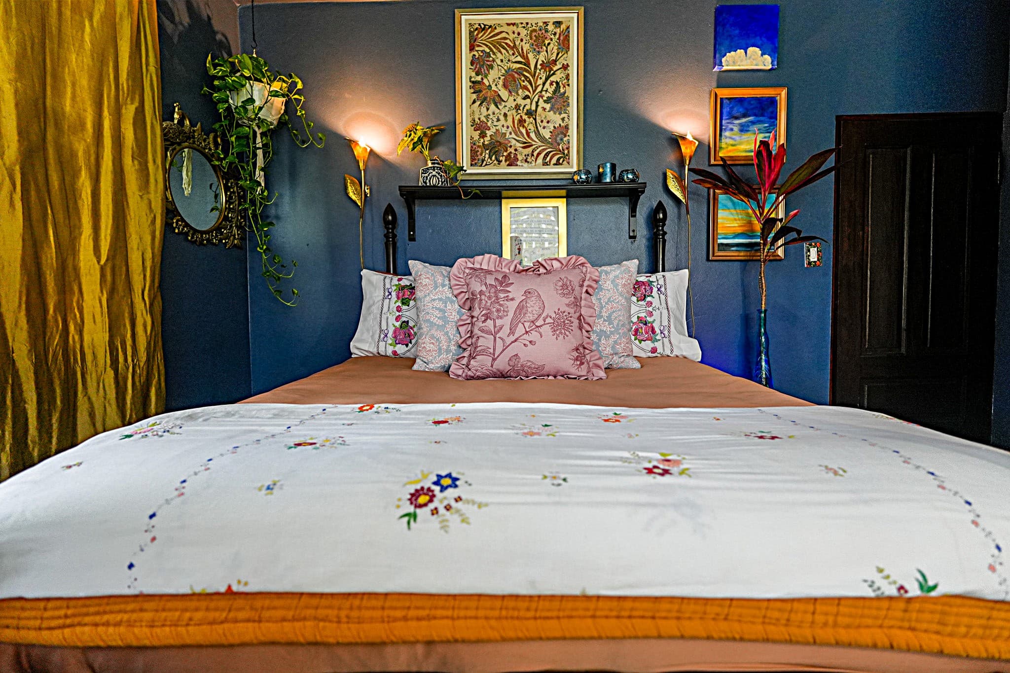 Soul suite queen size bed