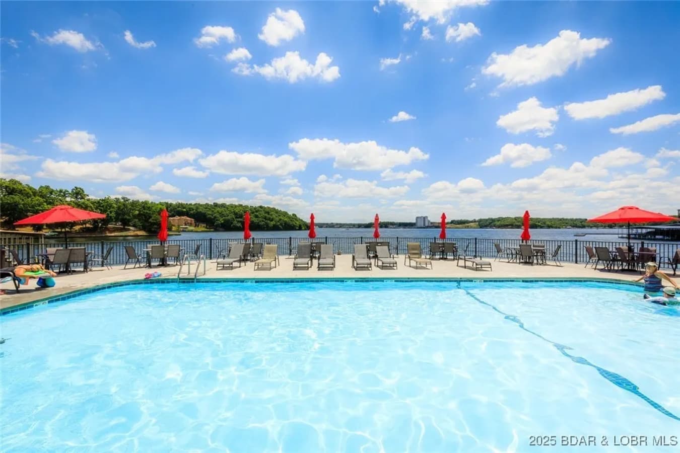 outdoor southwood shores pool 2.jpeg