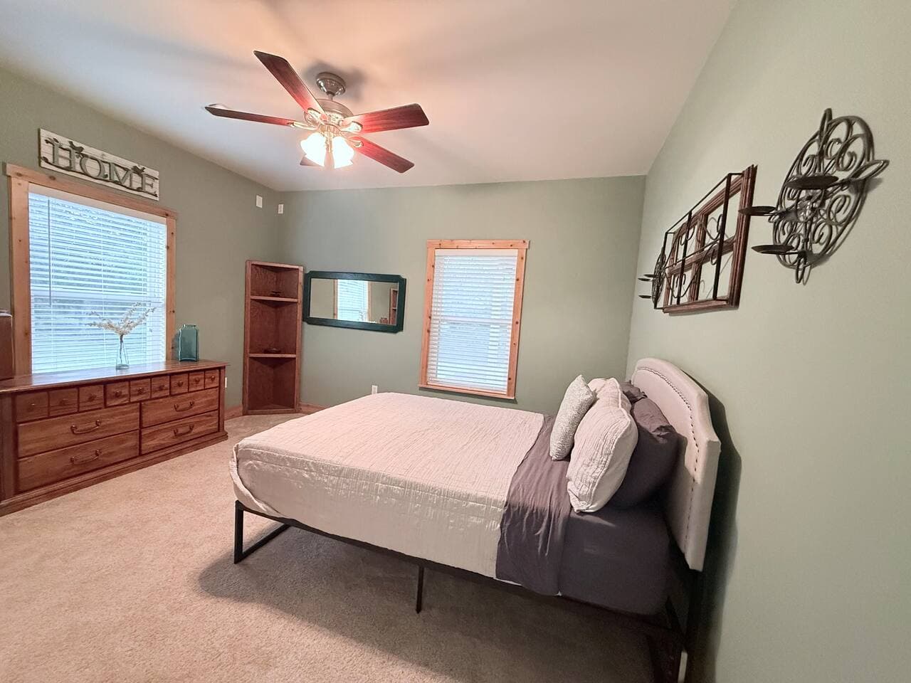 Gallery Image 16