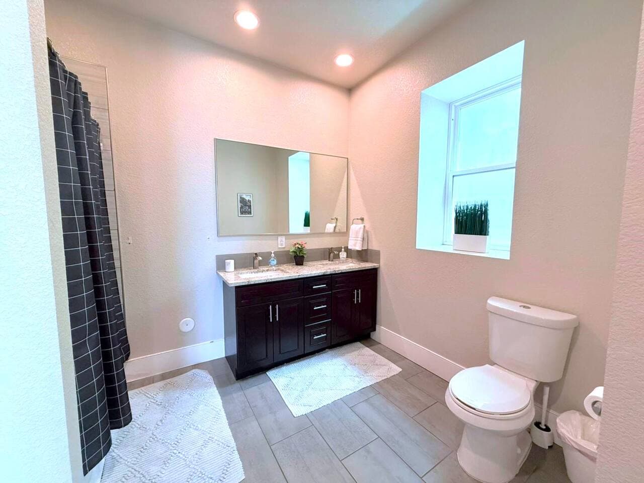 Gallery Image 18