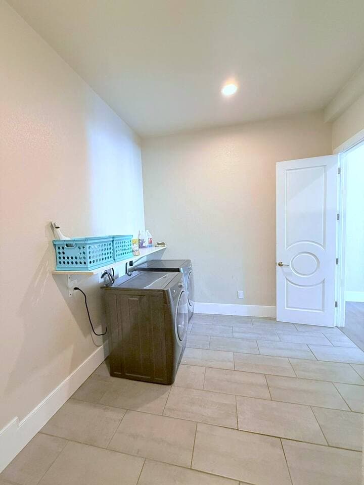 Gallery Image 21