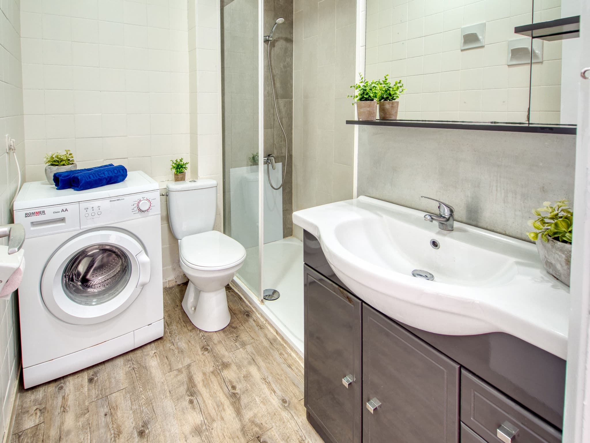 Bathroom / Wellness