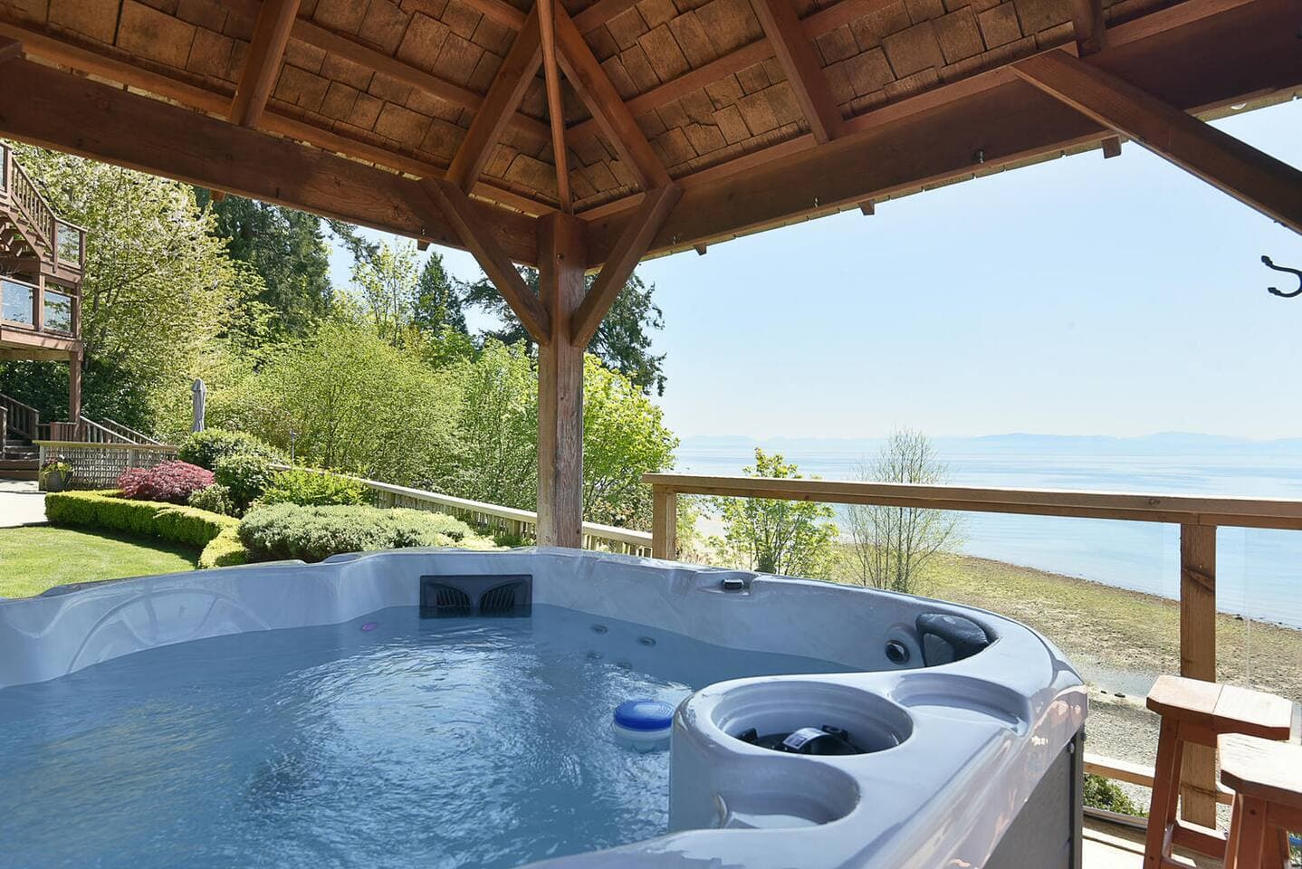 Hot tub